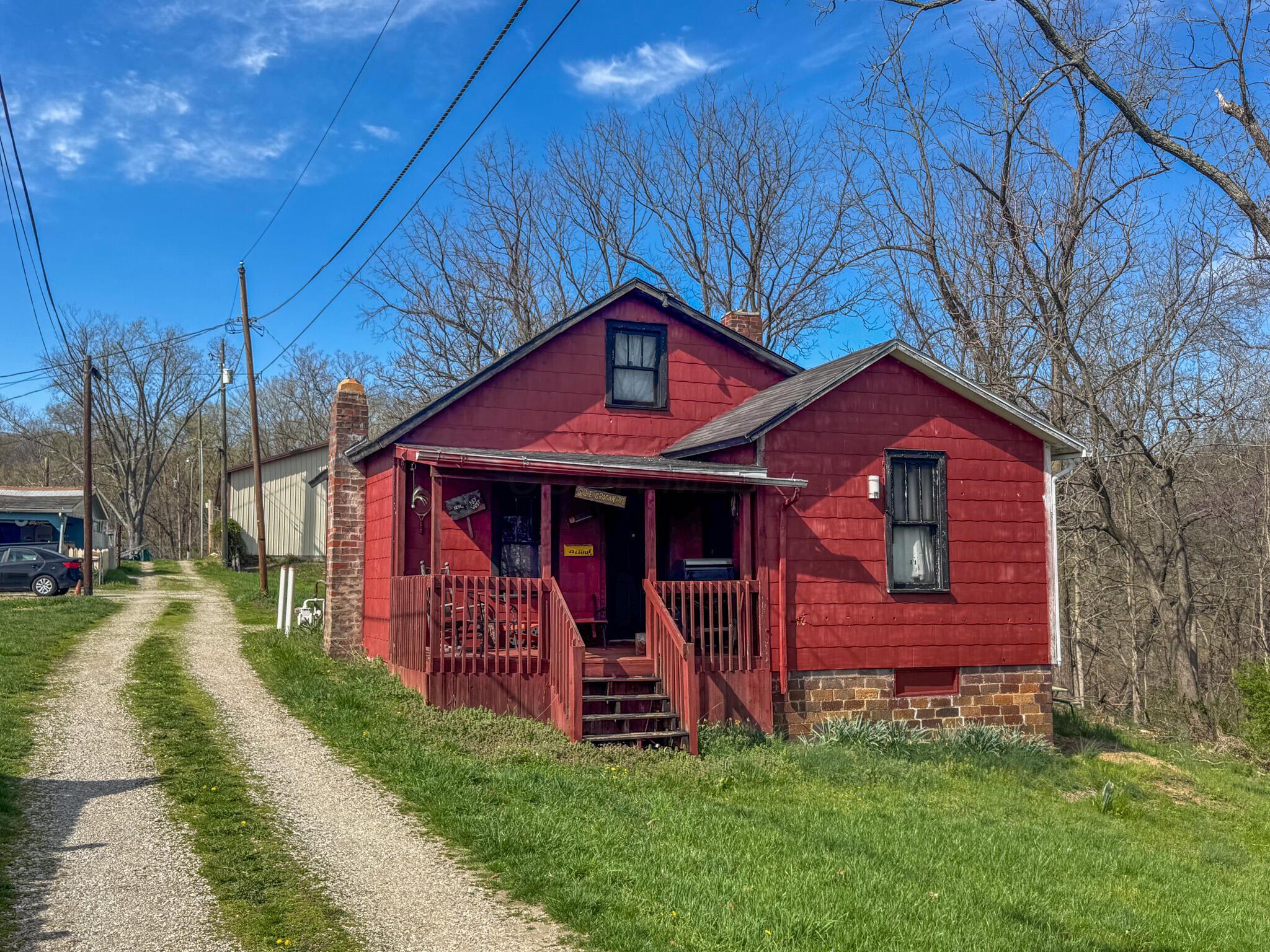 52 E Grogan Avenue Property Photo 1