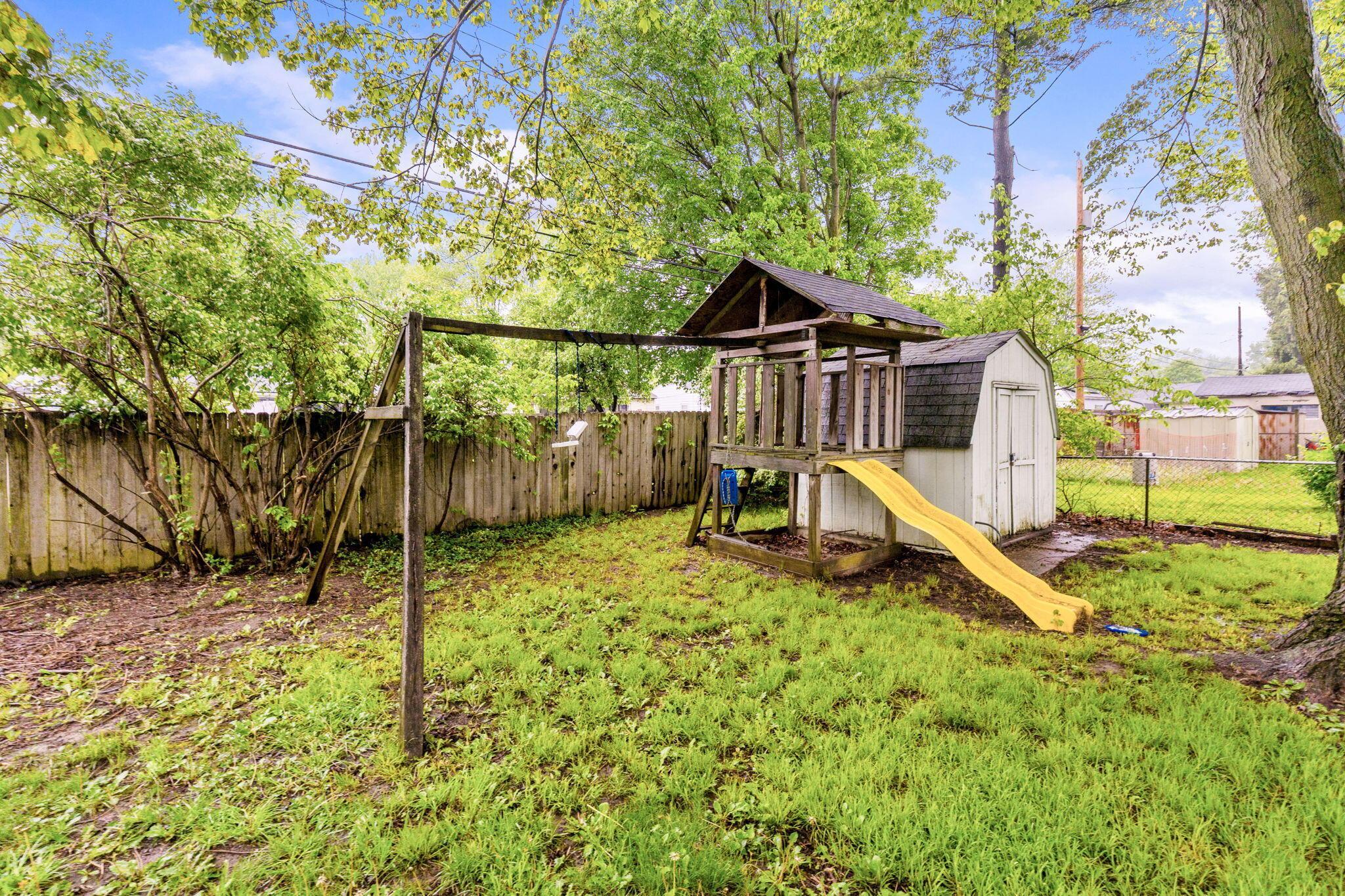 3491 Hiawatha Street Property Photo 5