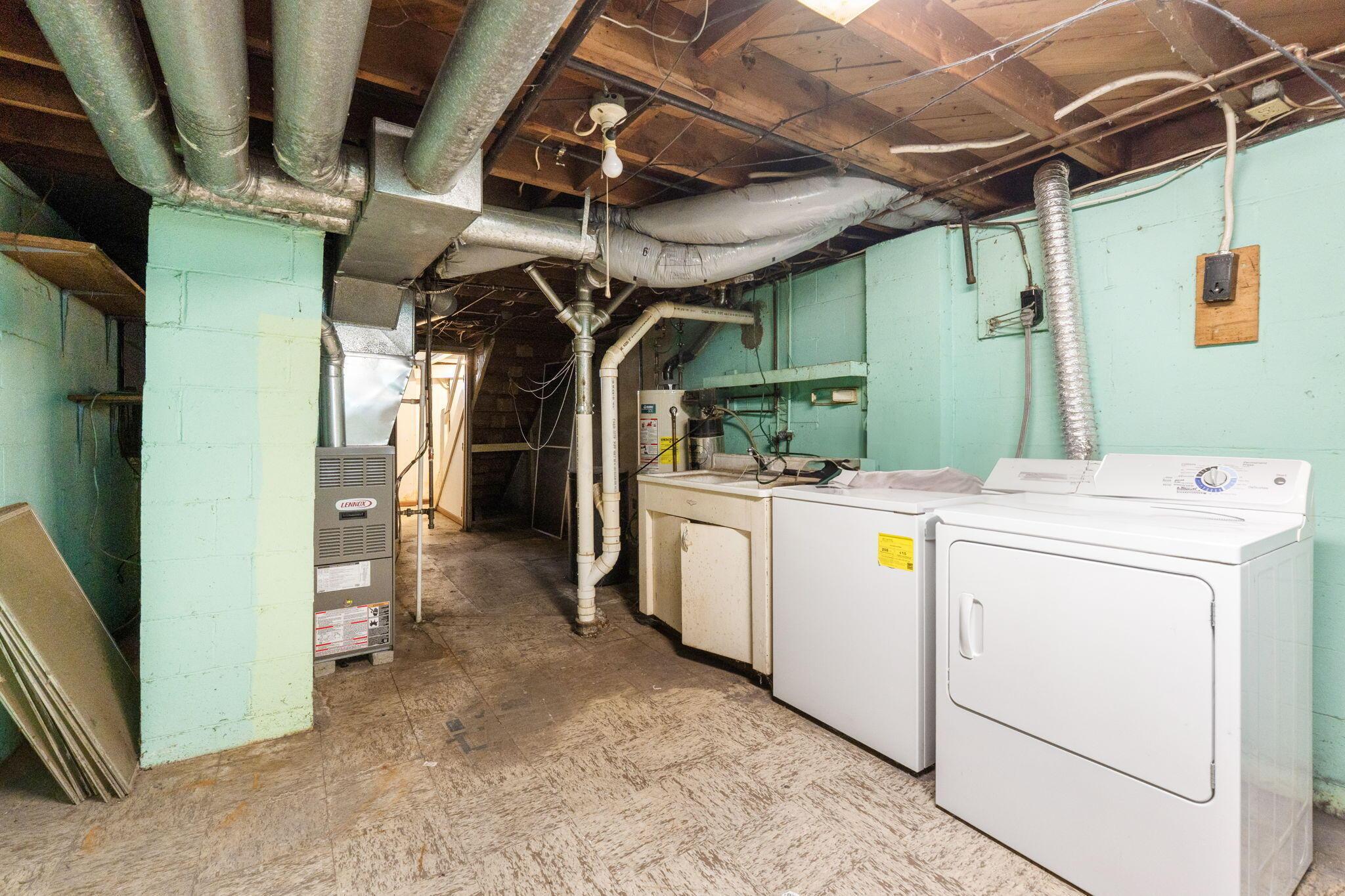 3491 Hiawatha Street Property Photo 37