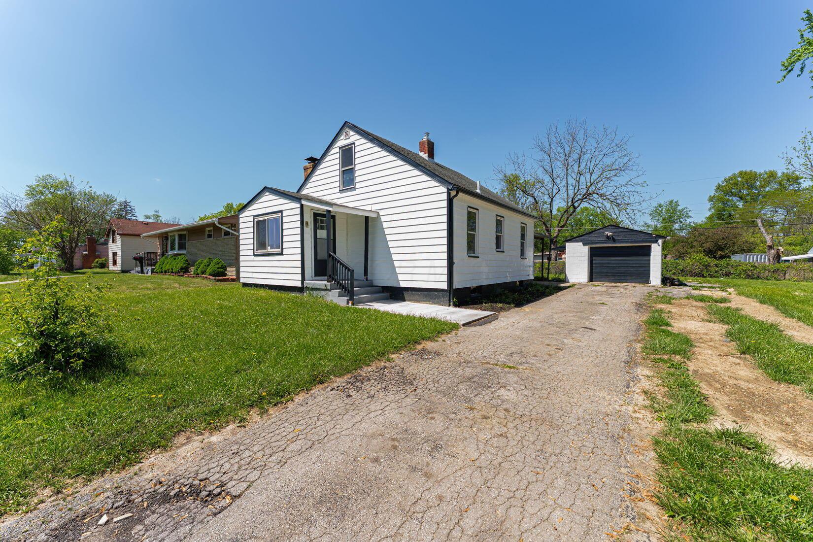 1828 Ferris Road Property Photo 4