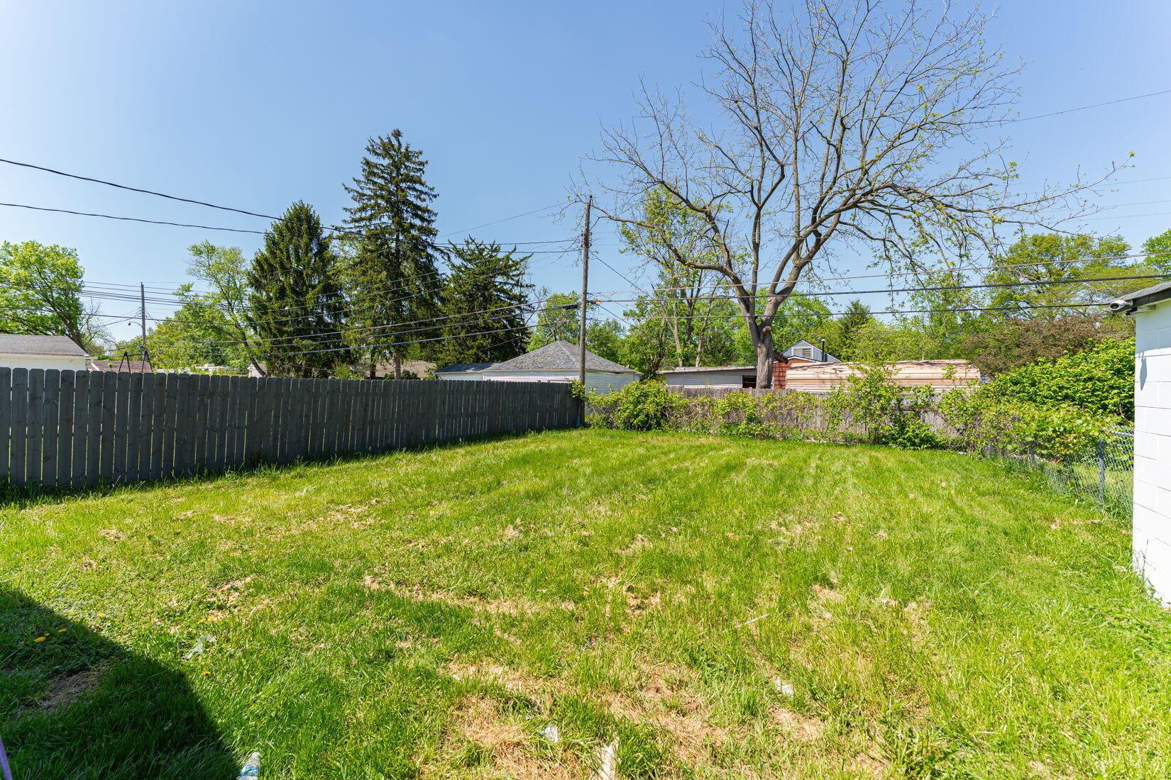 1828 Ferris Road Property Photo 6