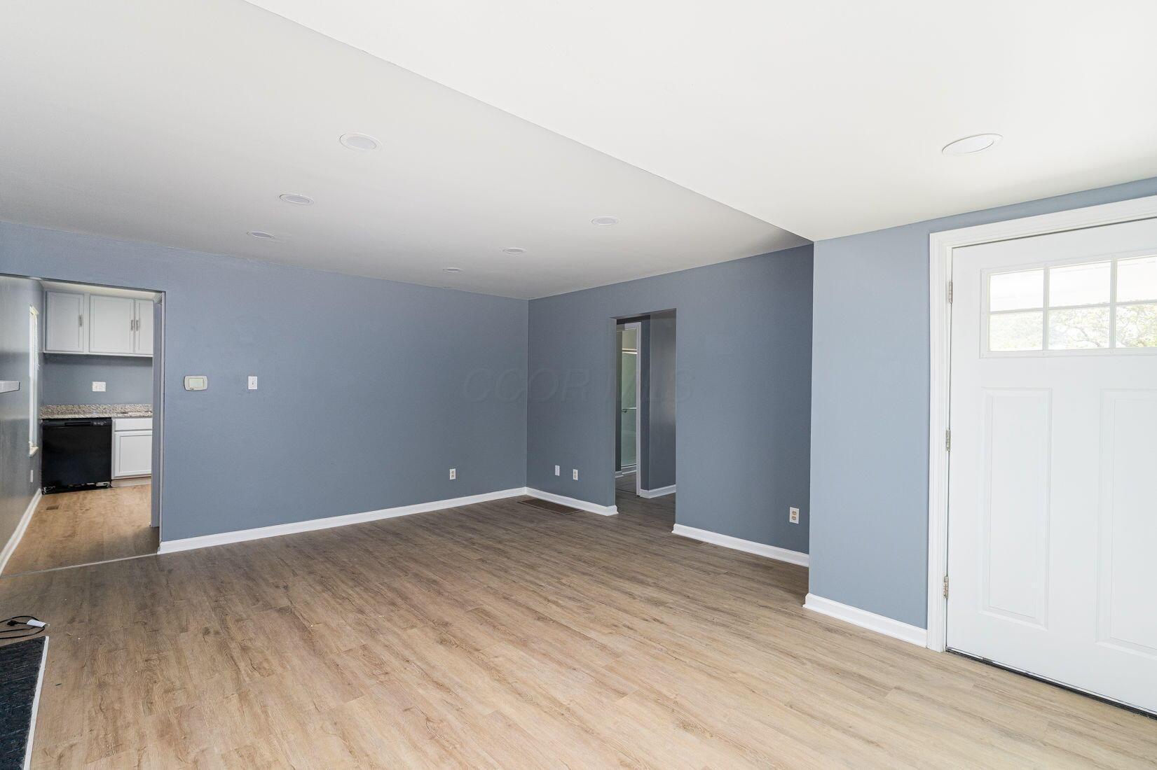 1828 Ferris Road Property Photo 9