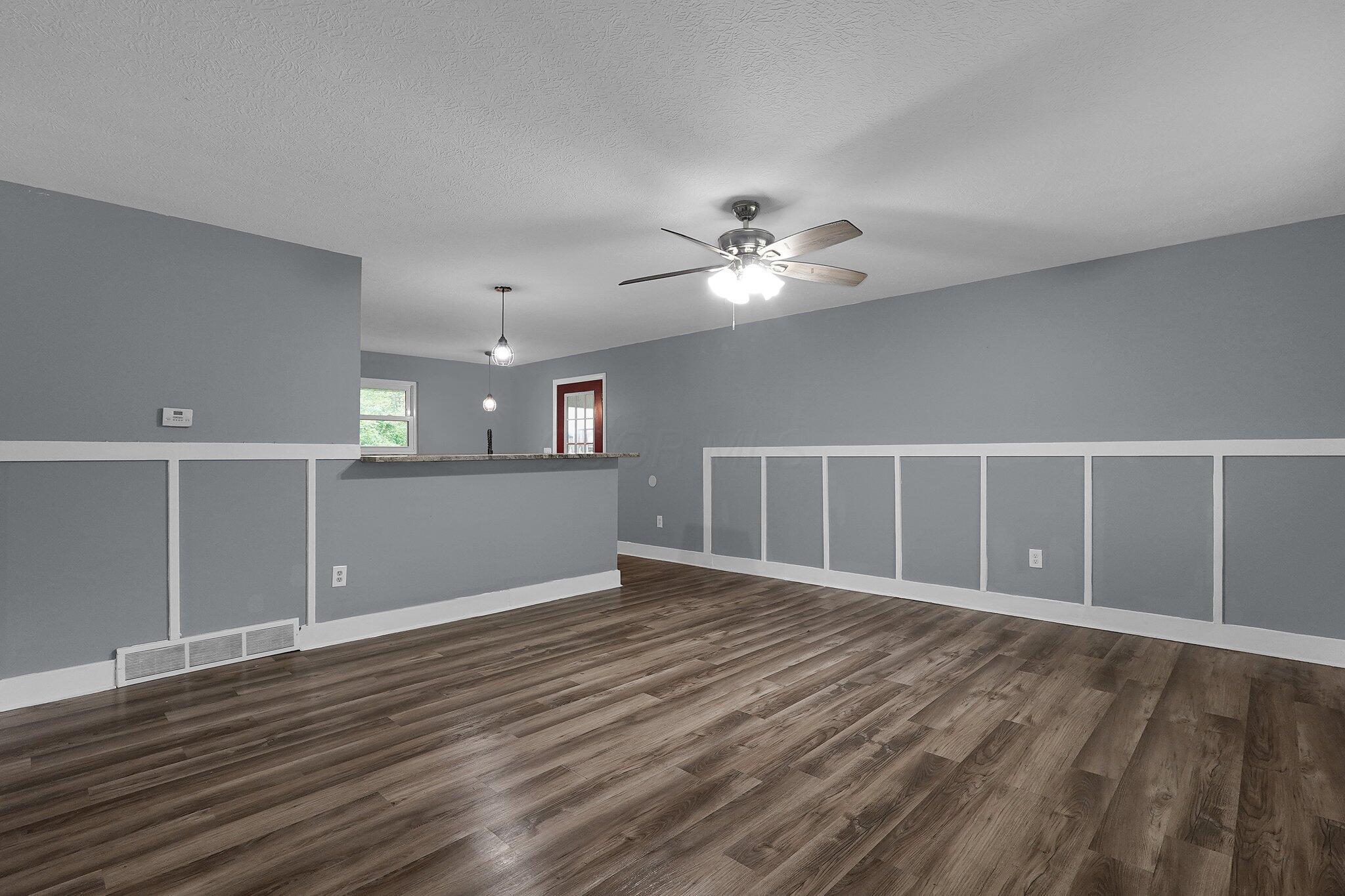 2433 Nedra Street Property Photo 6