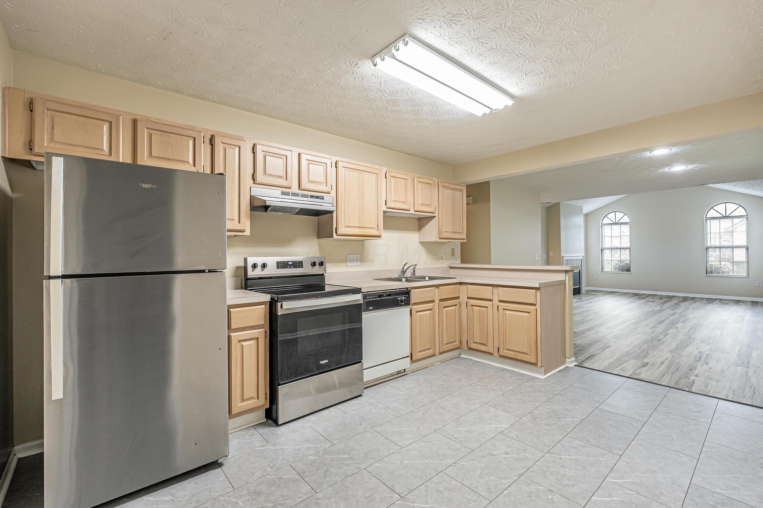 8595 Stonewoods Lane Property Photo 14