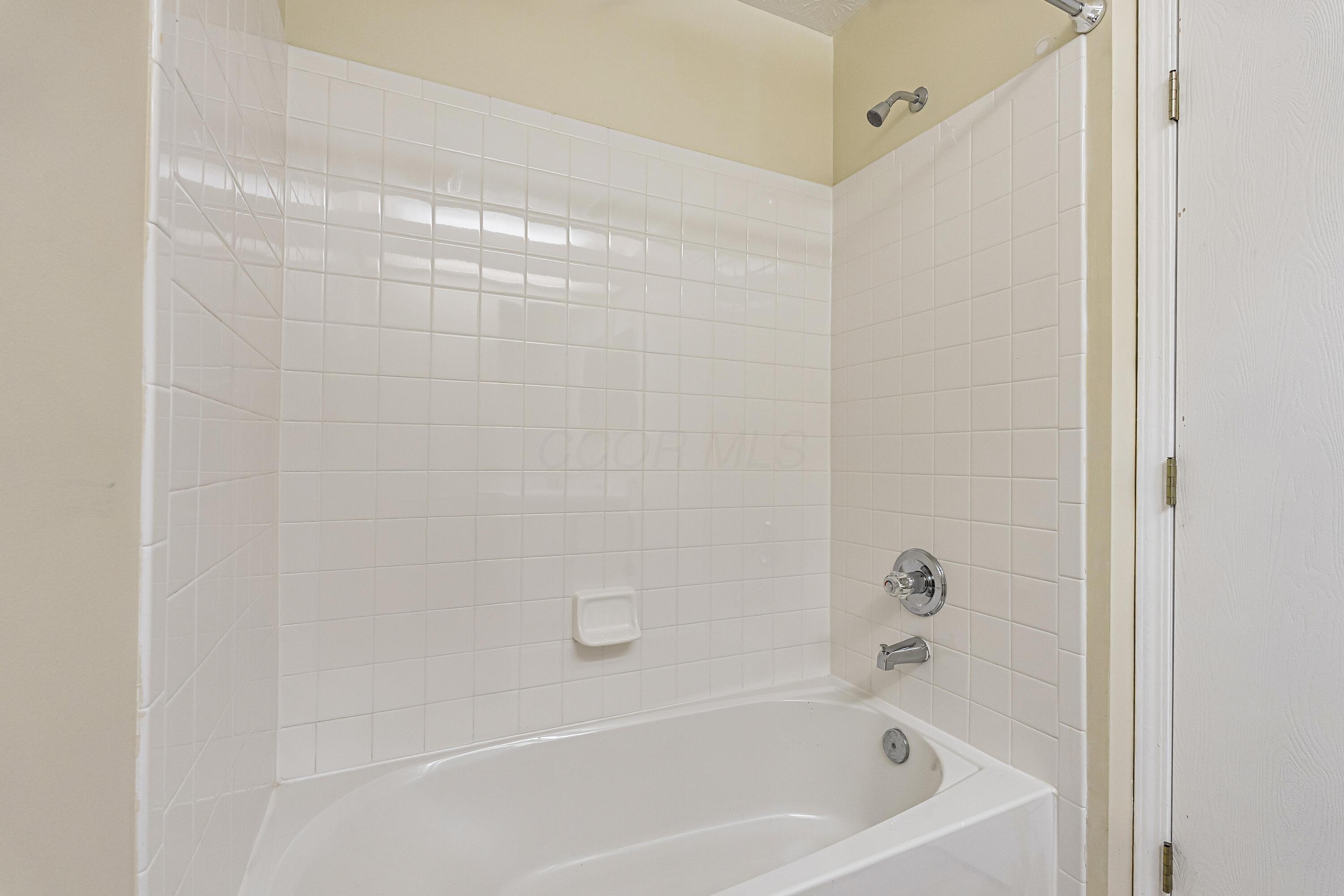 8595 Stonewoods Lane Property Photo 26