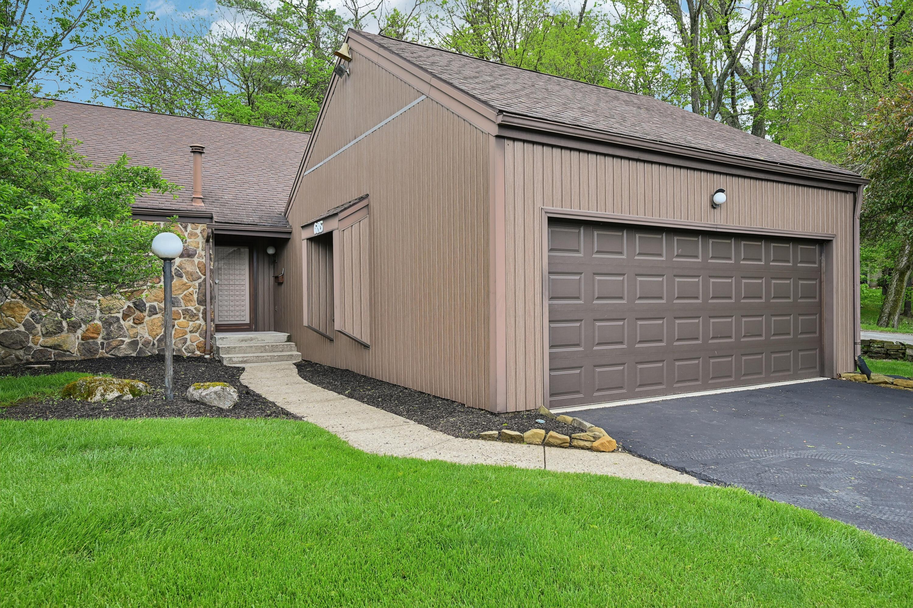 685 Dogwood Lane Property Photo 1