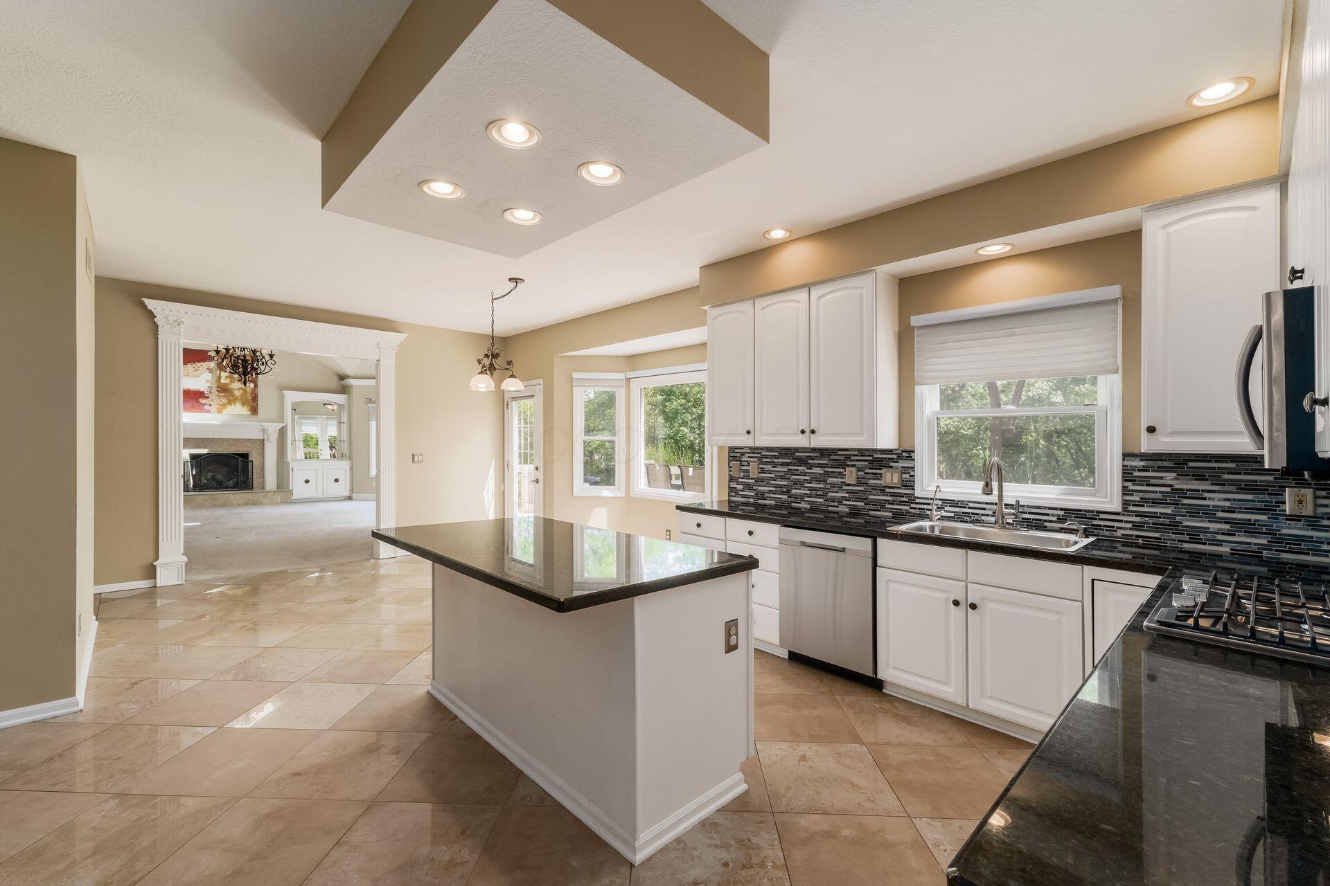4821 Carrigan Ridge Court Property Photo 12