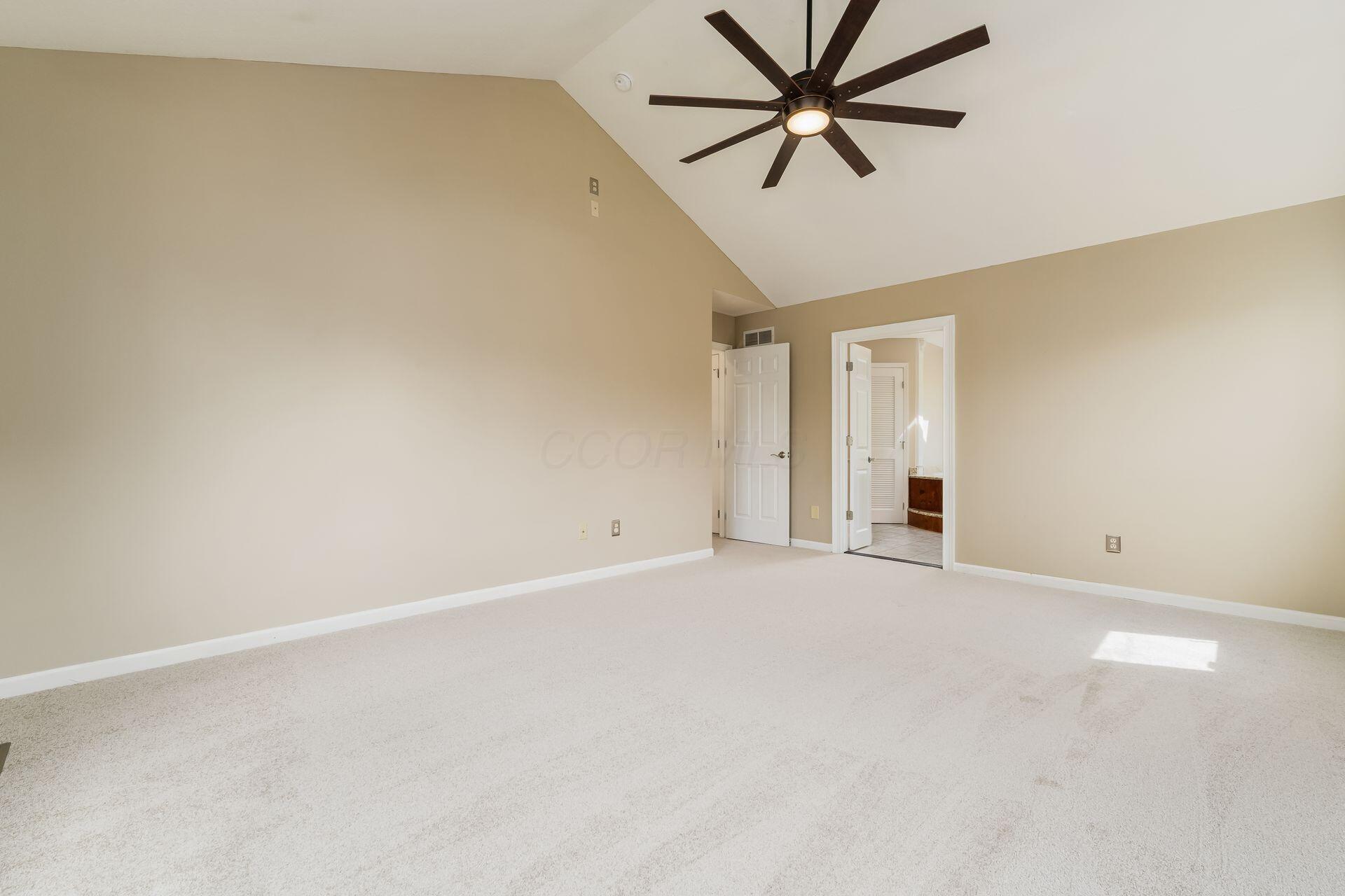 4821 Carrigan Ridge Court Property Photo 17
