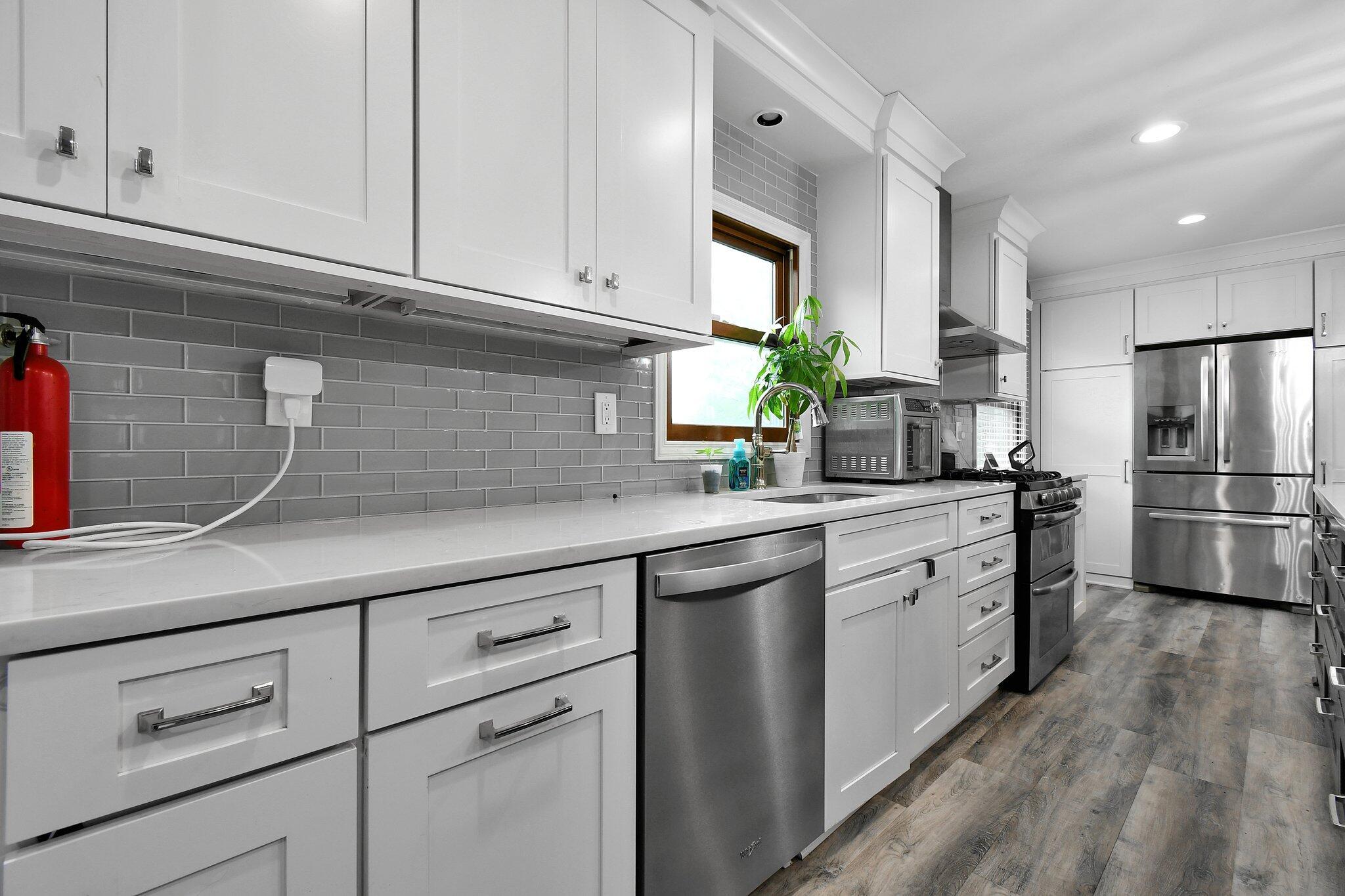 10129 Granden Street Property Photo 8
