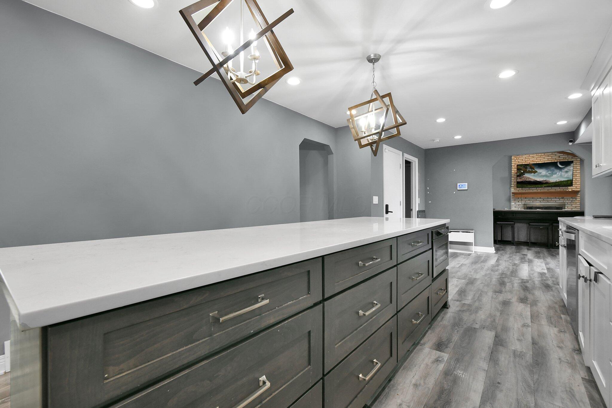10129 Granden Street Property Photo 10