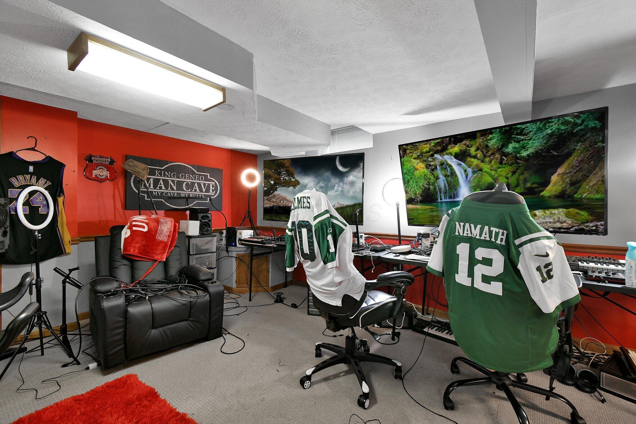 10129 Granden Street Property Photo 39