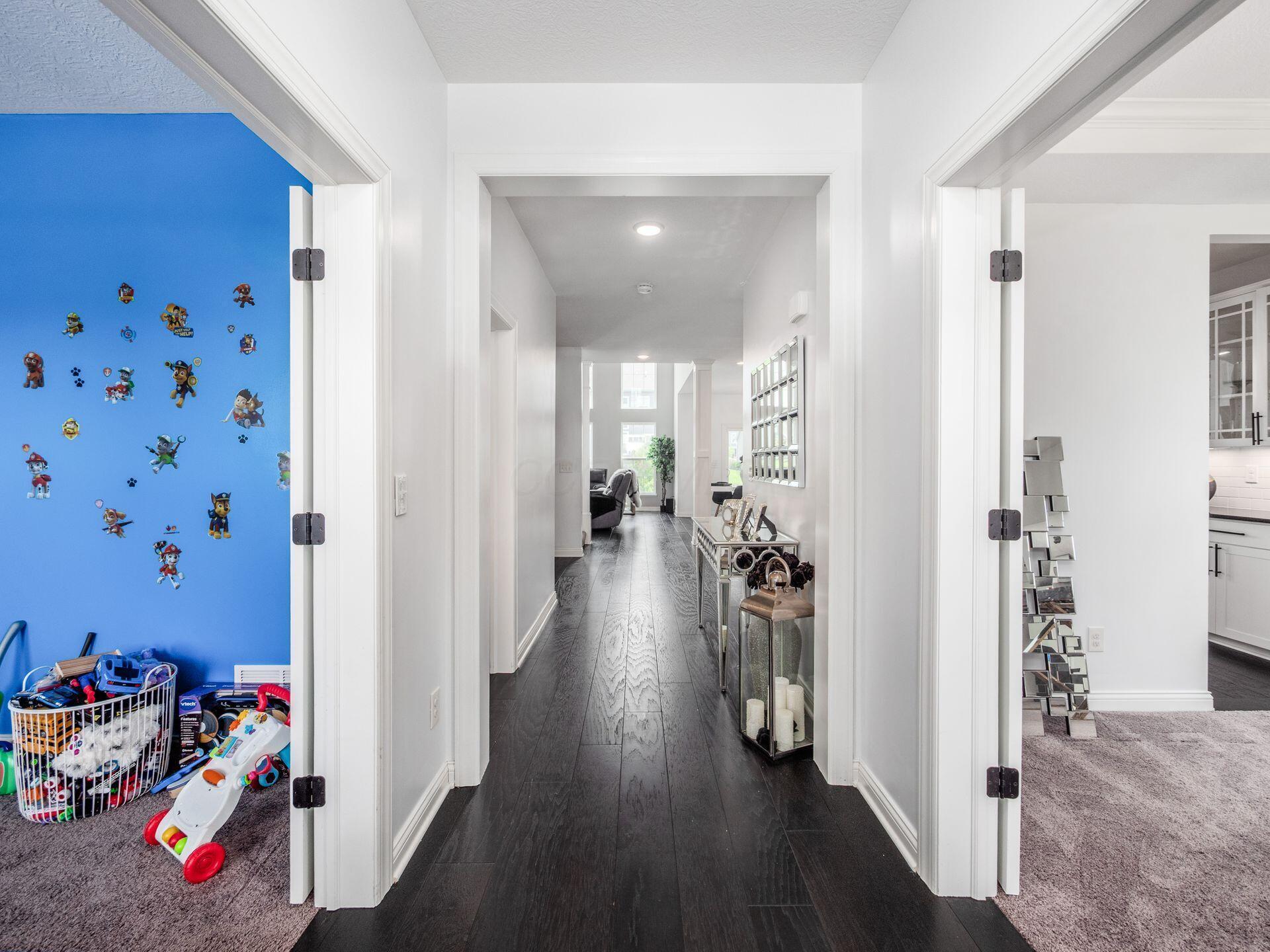 757 Avebury Drive Property Photo 10