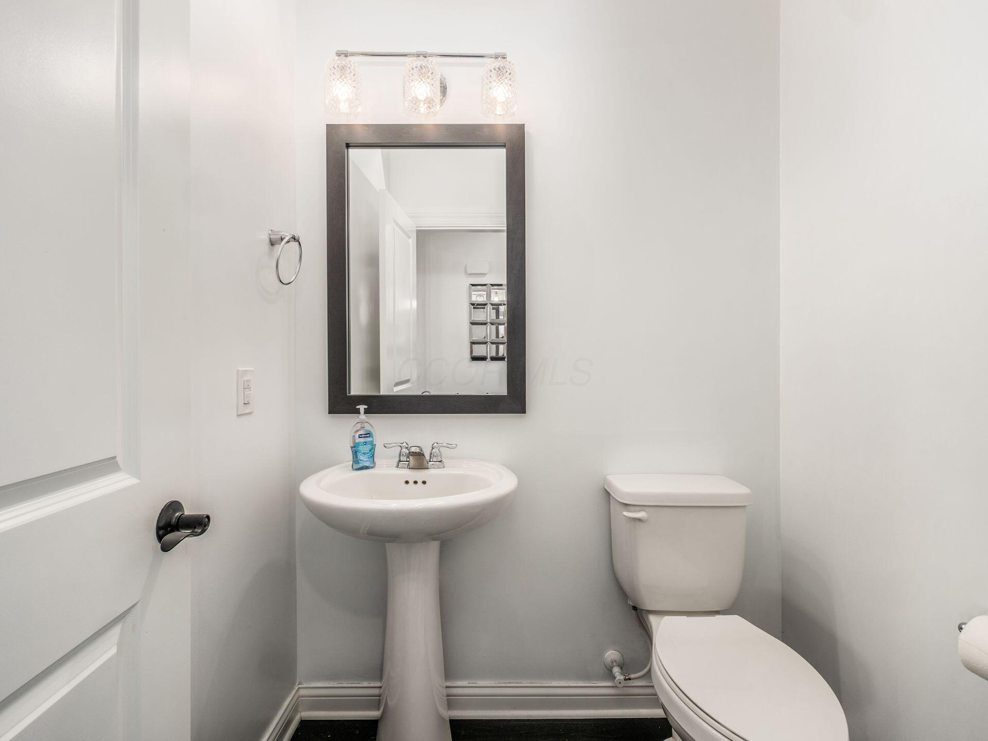 757 Avebury Drive Property Photo 29