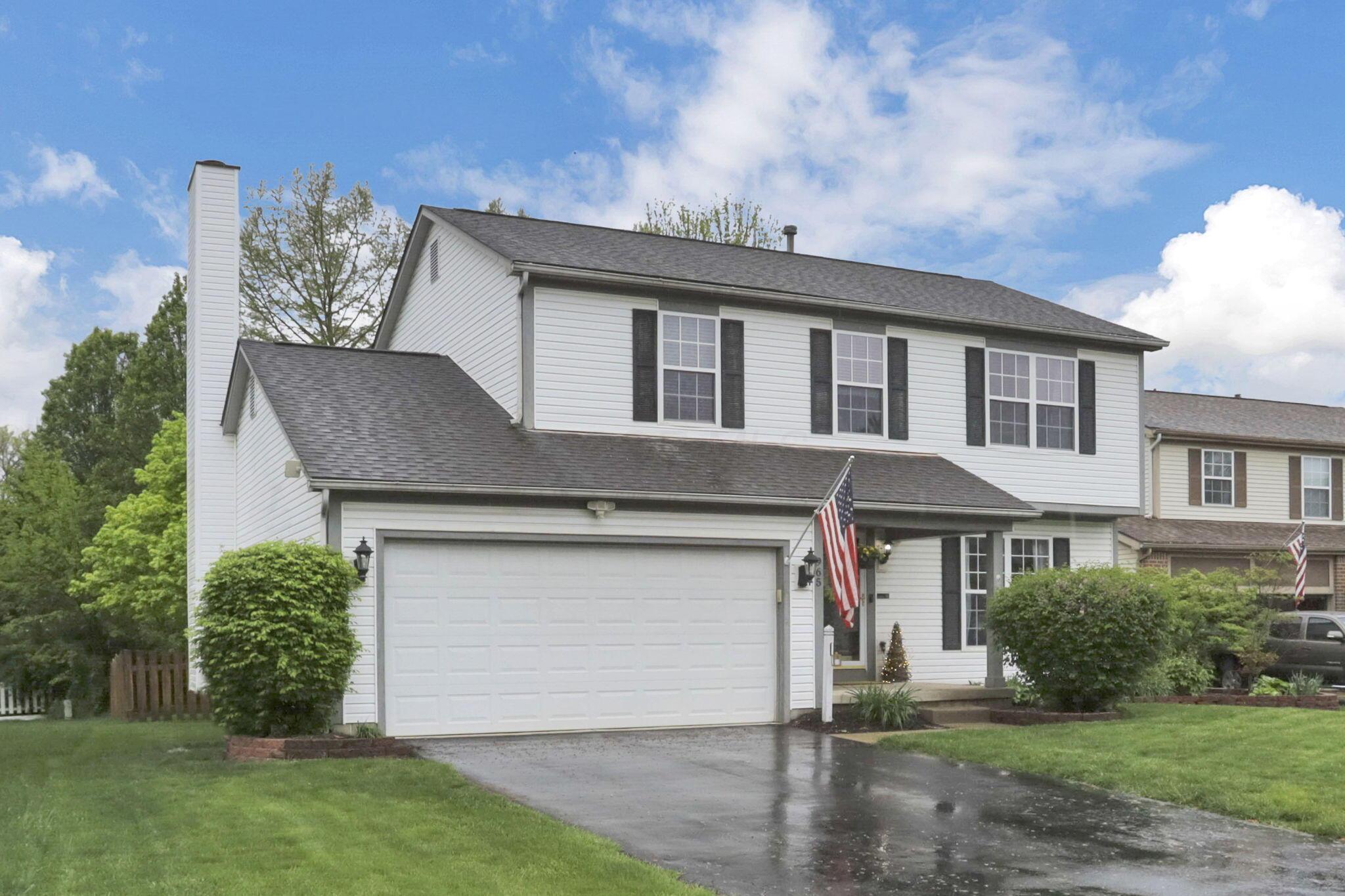 965 Thornapple Grove Property Photo 3