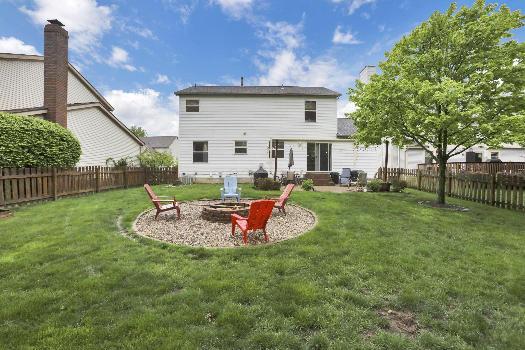 965 Thornapple Grove Property Photo 42