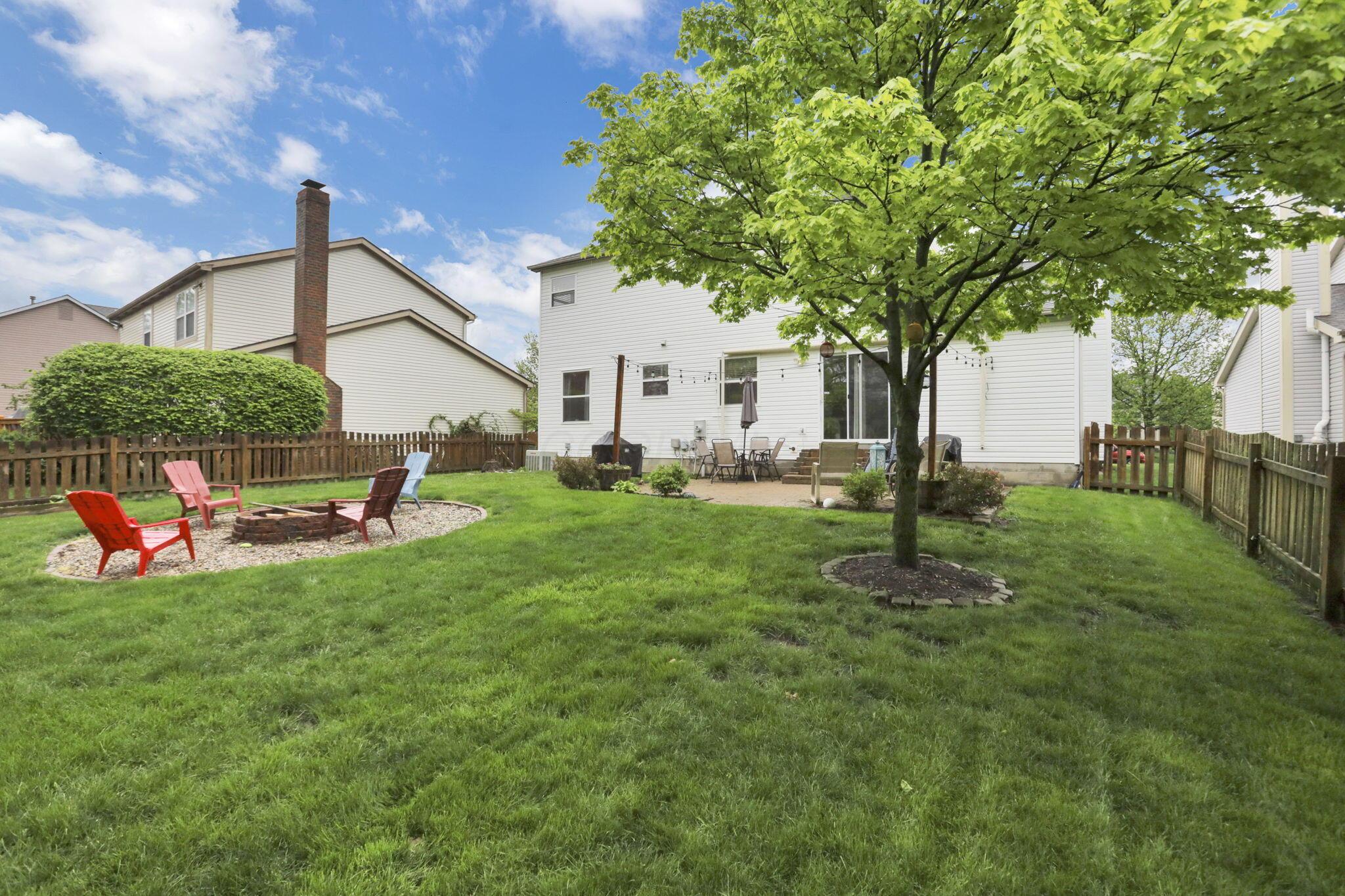 965 Thornapple Grove Property Photo 43