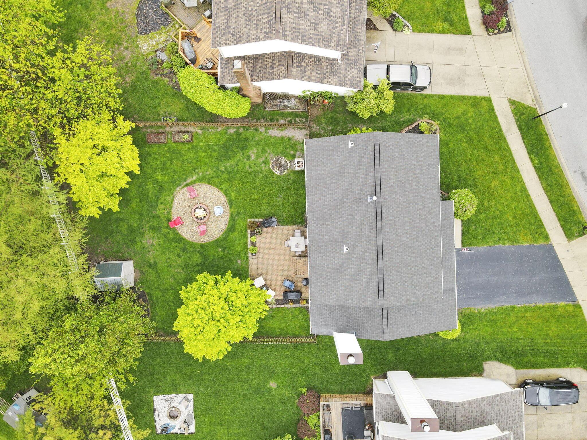965 Thornapple Grove Property Photo 51