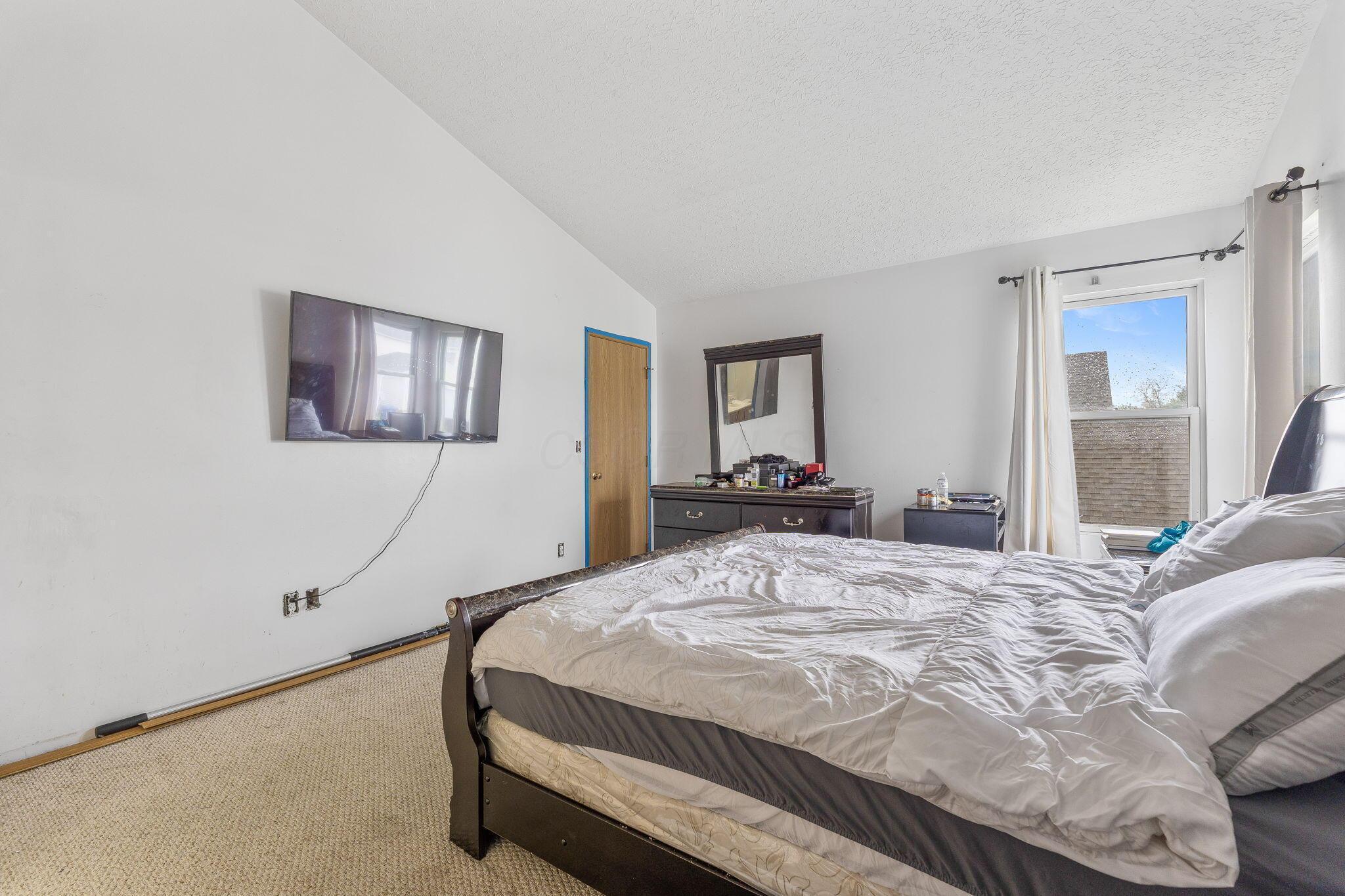 2640 Lilypark Drive Property Photo 13