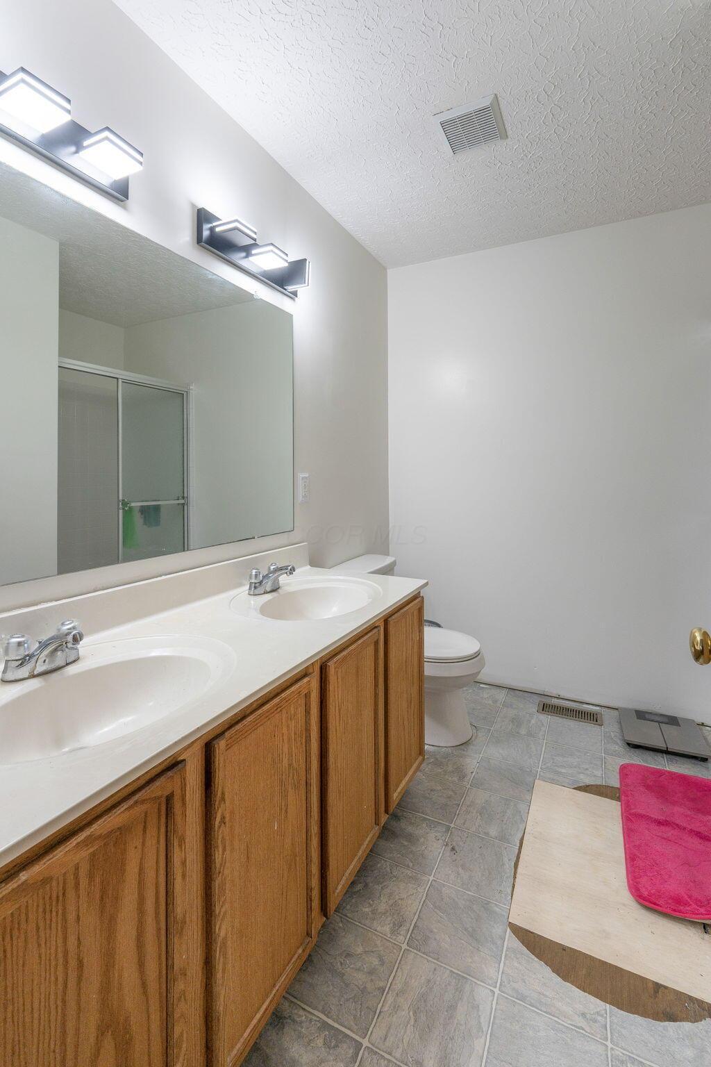 2640 Lilypark Drive Property Photo 14