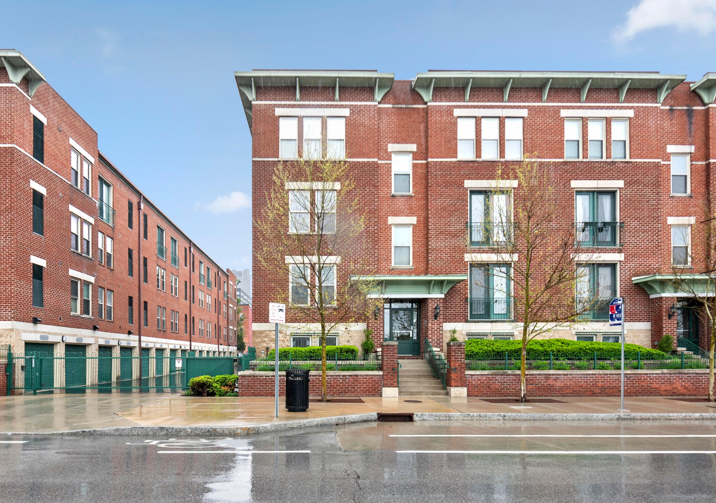 110 E Mound Street, 2 Property Photo 1