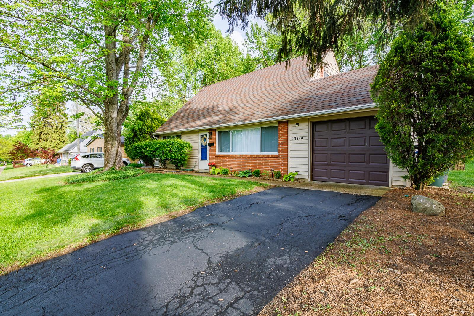 1069 Caniff Road Property Photo 45