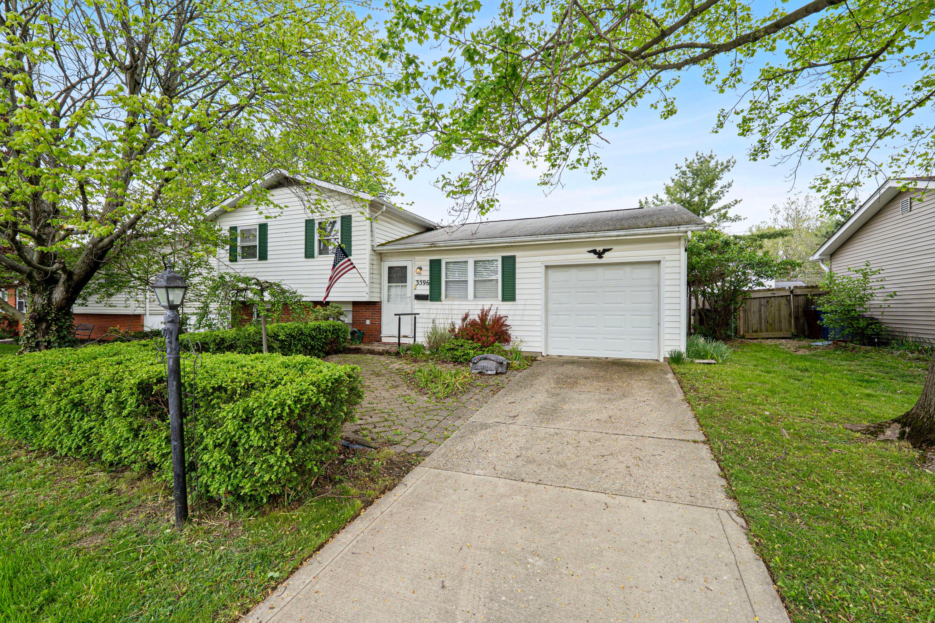 3596 Manila Drive Property Photo 1