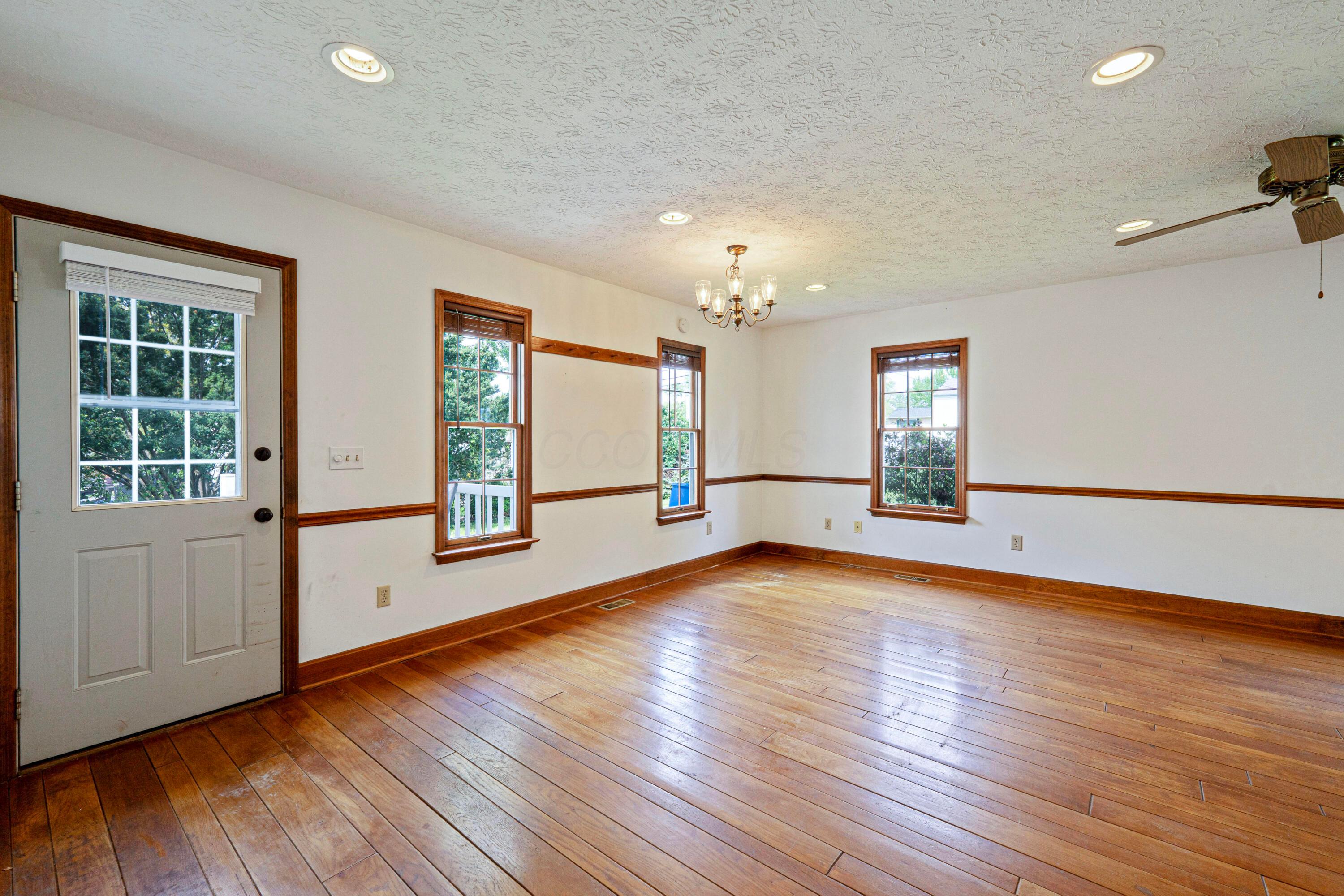 3596 Manila Drive Property Photo 8