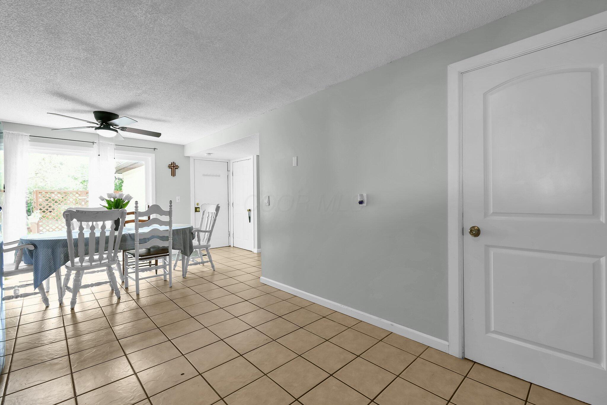 12164 Twincreek Drive Property Photo 12