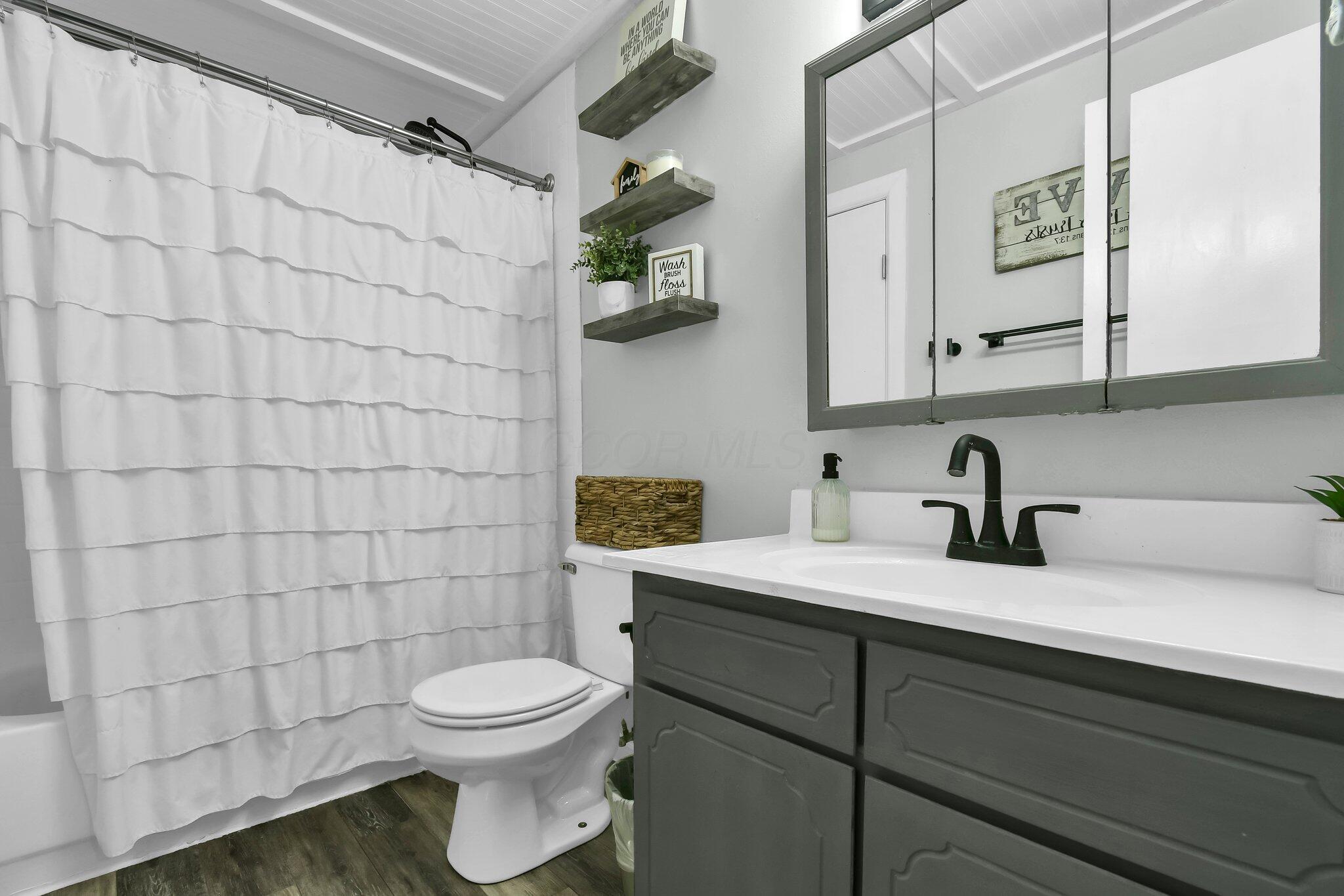 12164 Twincreek Drive Property Photo 22