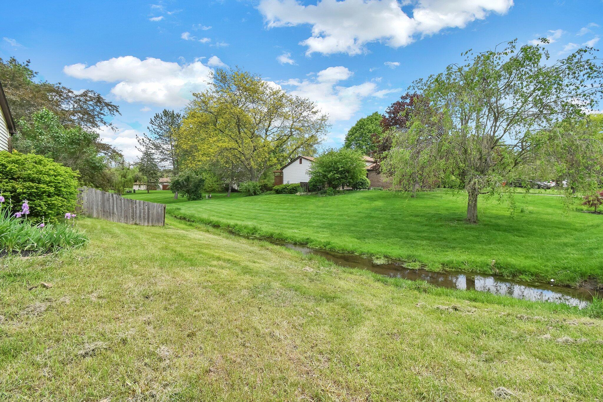 12164 Twincreek Drive Property Photo 33