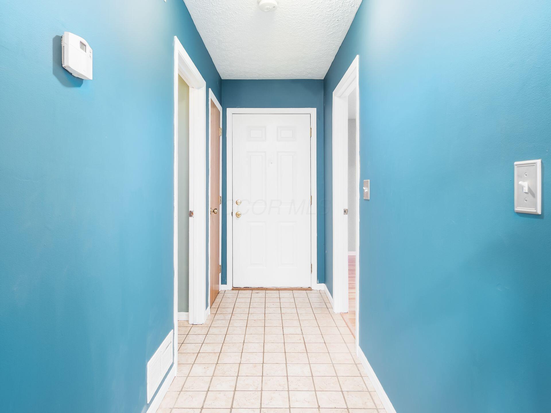 1633 Milington Way Property Photo 6