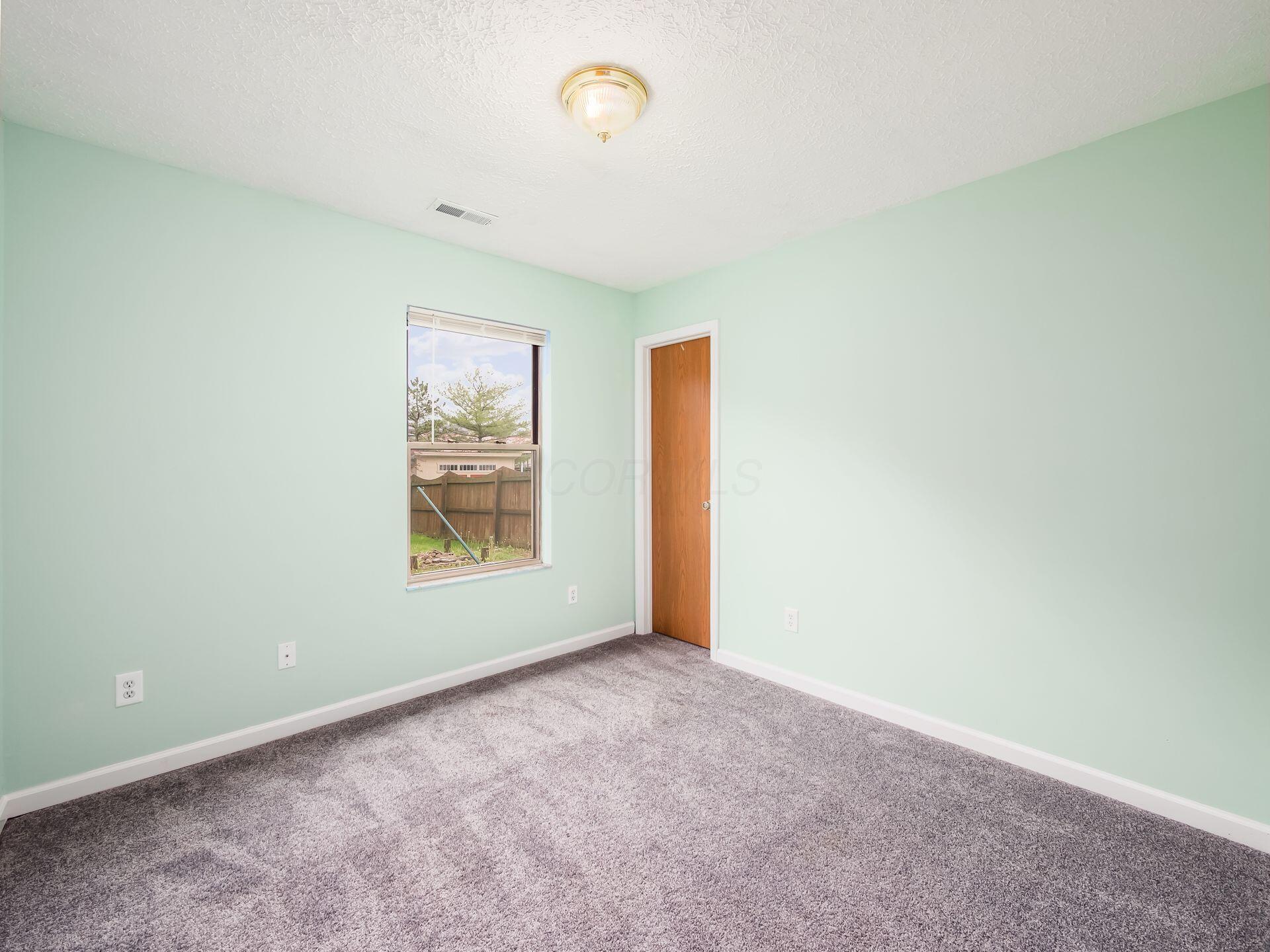 1633 Milington Way Property Photo 21