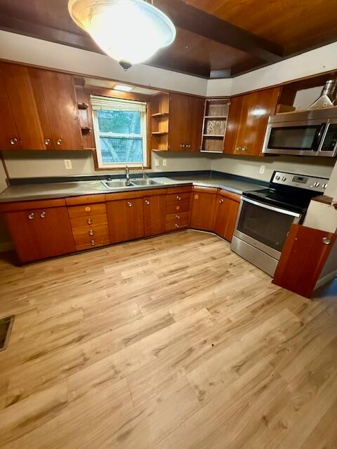 64 Spring Street Property Photo 7