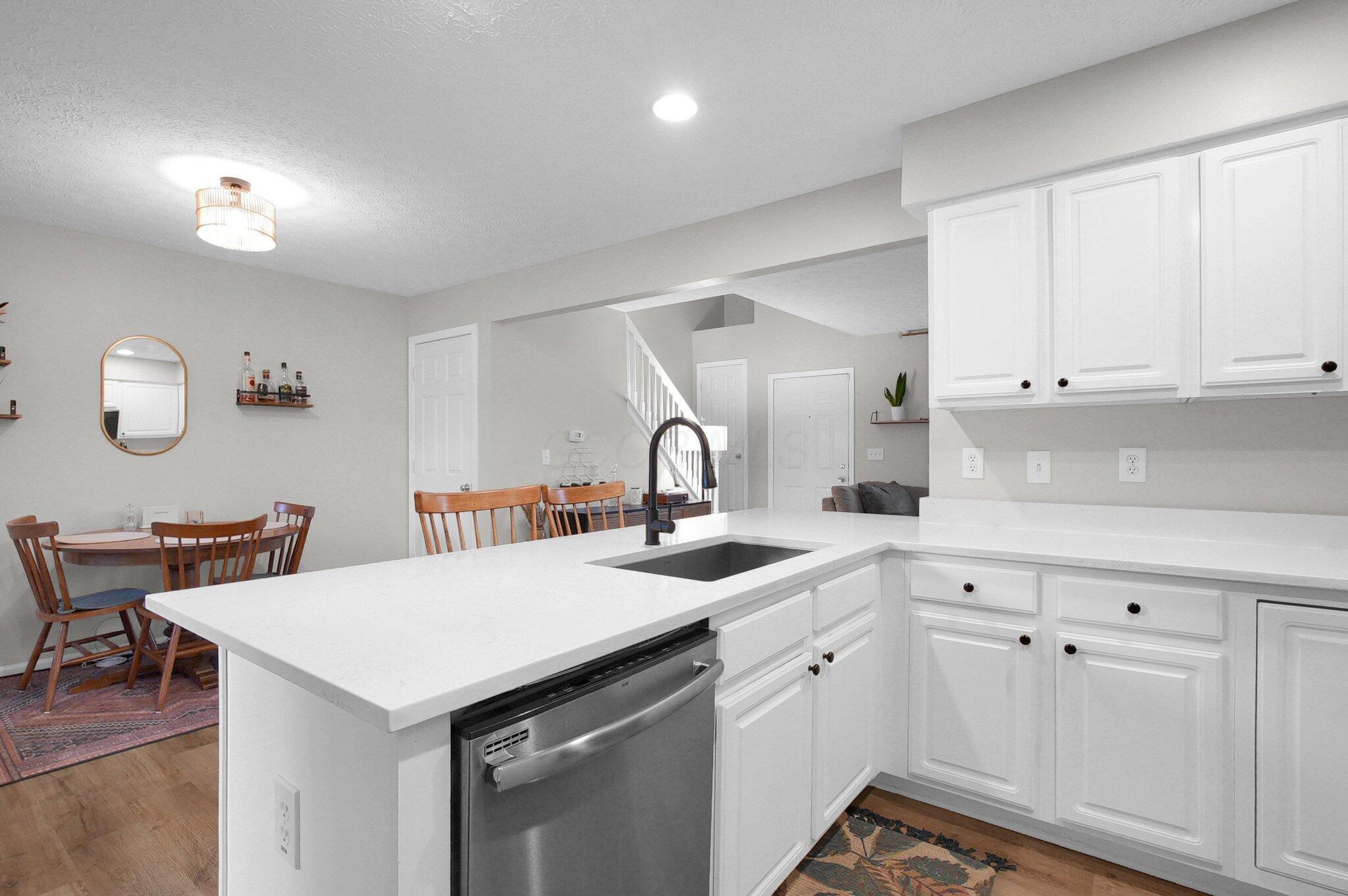 2999 Glenloch Circle Property Photo 11