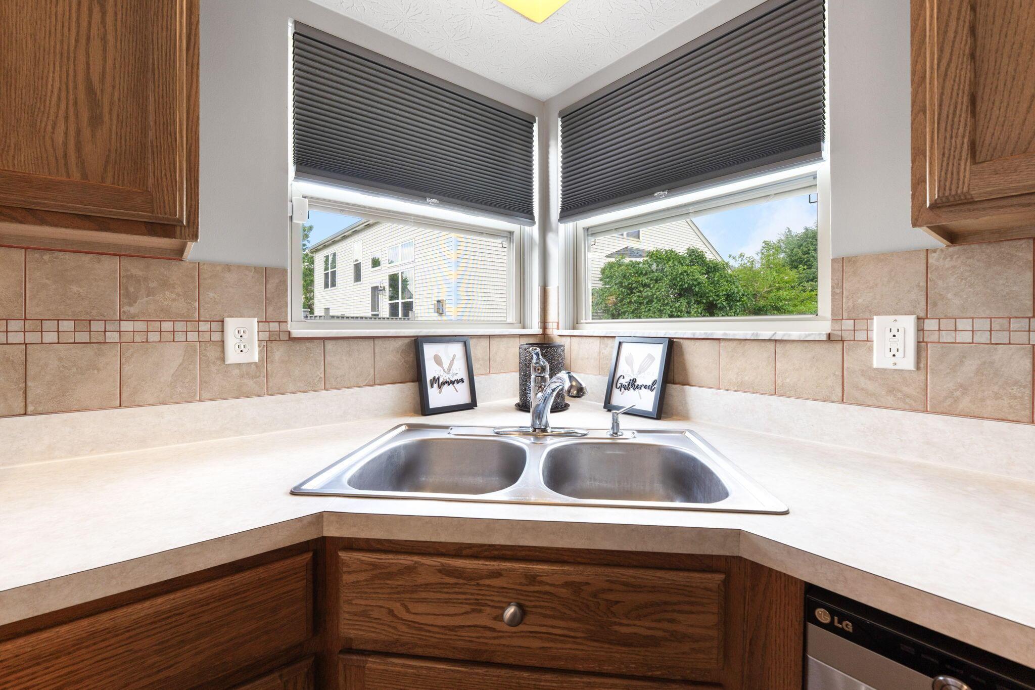 8138 Reynoldswood Drive Property Photo 22