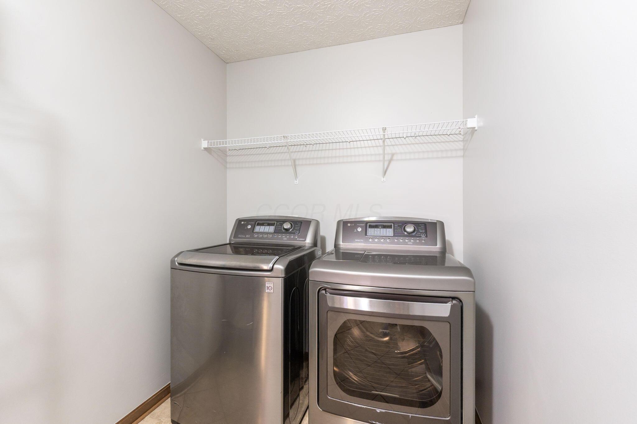 8138 Reynoldswood Drive Property Photo 28