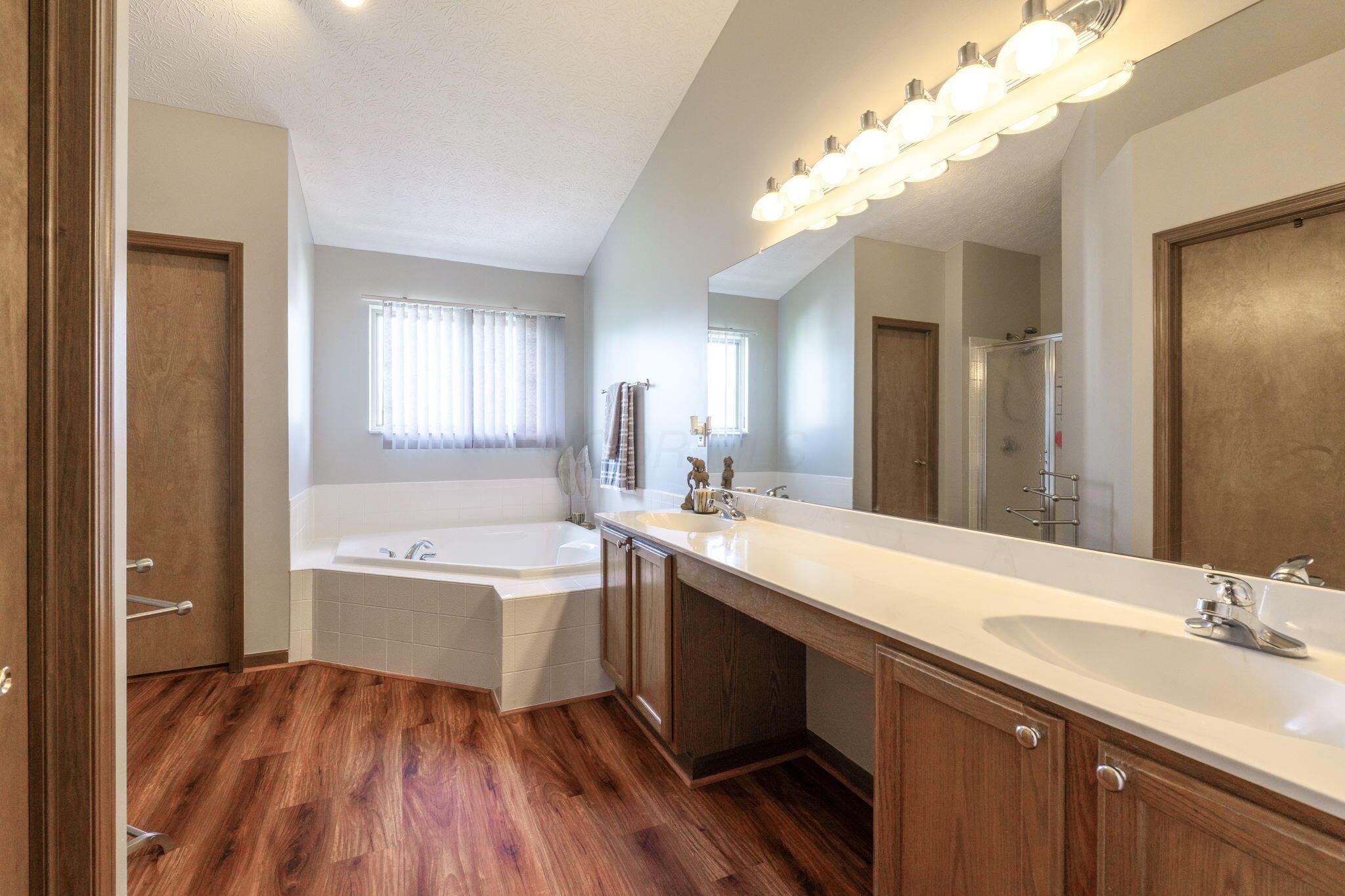 8138 Reynoldswood Drive Property Photo 39