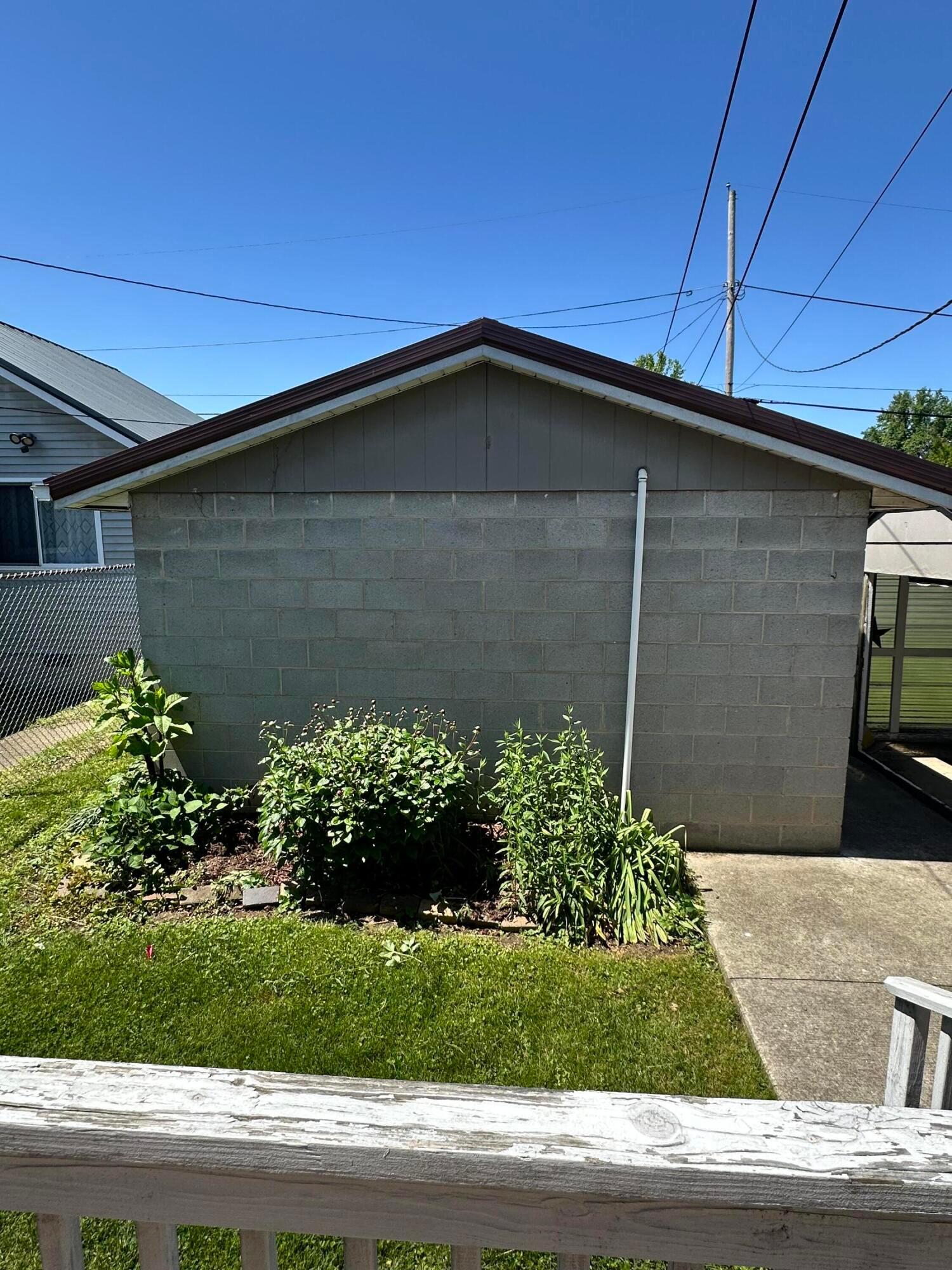 2626 S 8th Street Property Photo 15