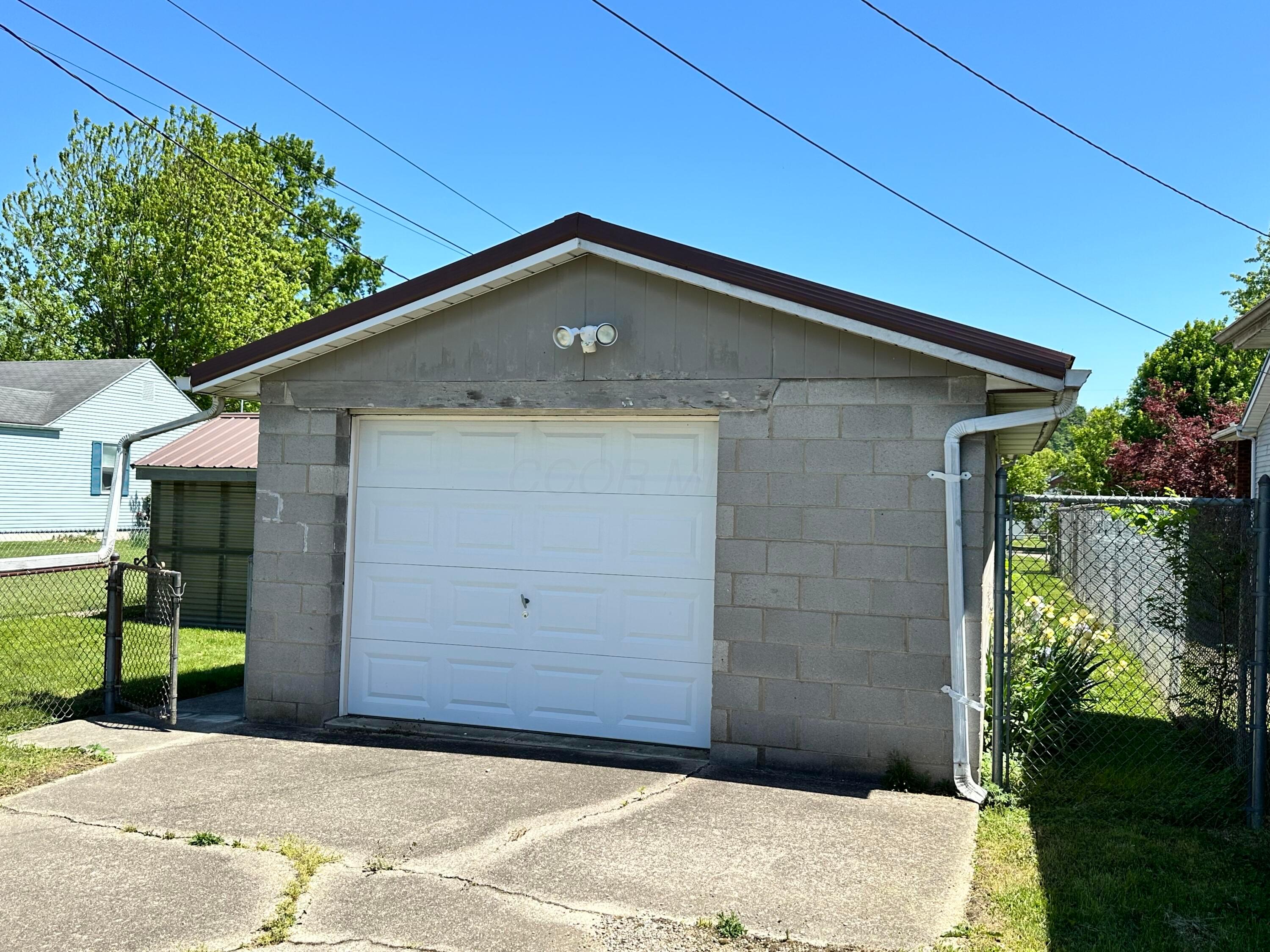 2626 S 8th Street Property Photo 16