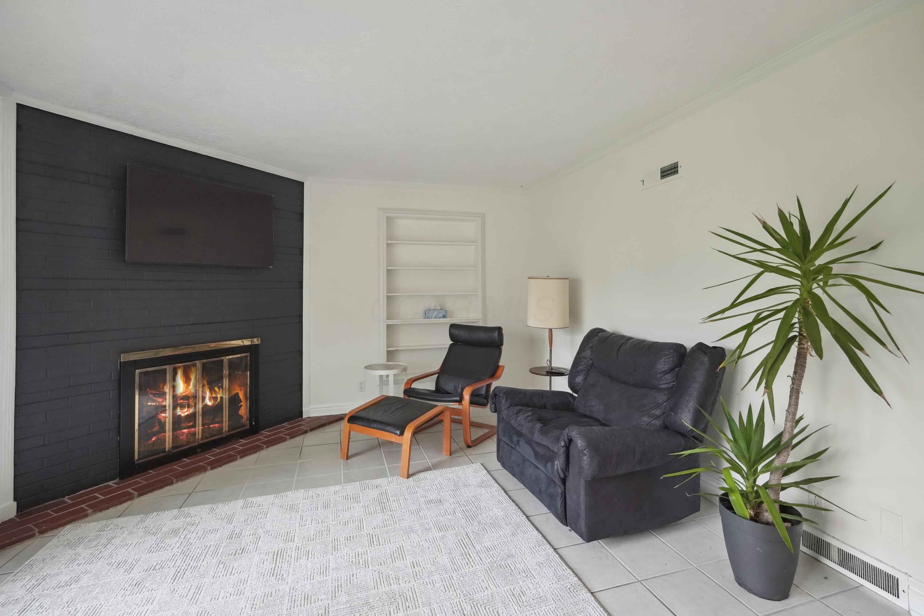708 Barnard Avenue Property Photo 6