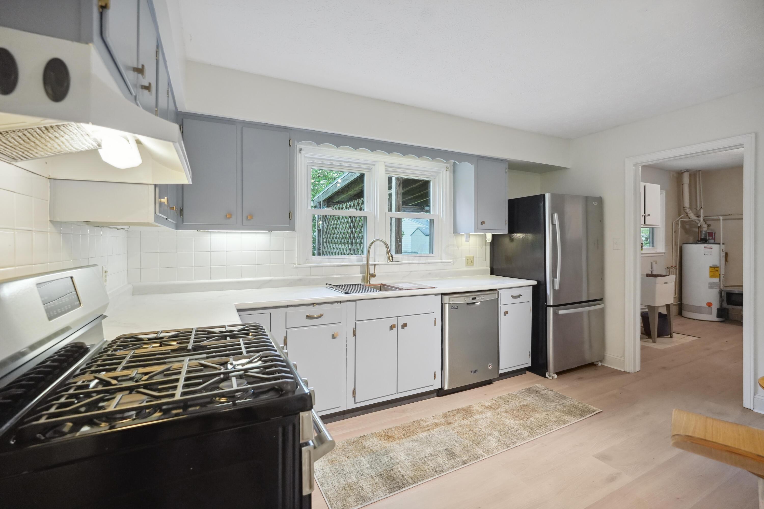 708 Barnard Avenue Property Photo 11
