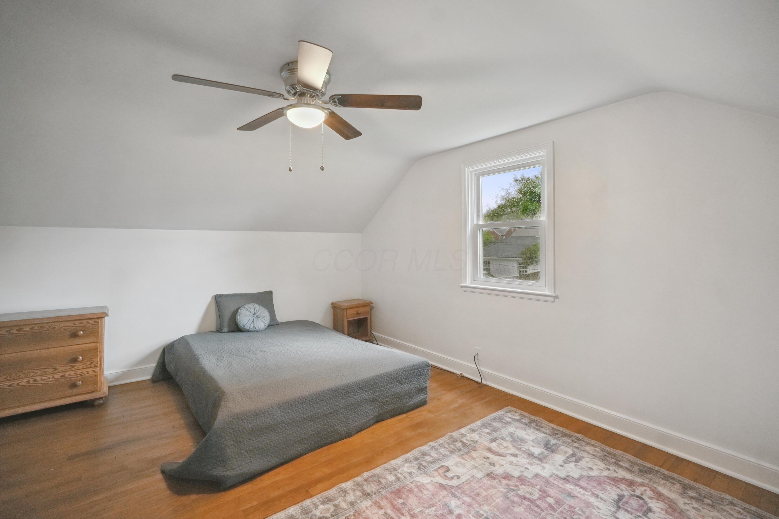 708 Barnard Avenue Property Photo 23