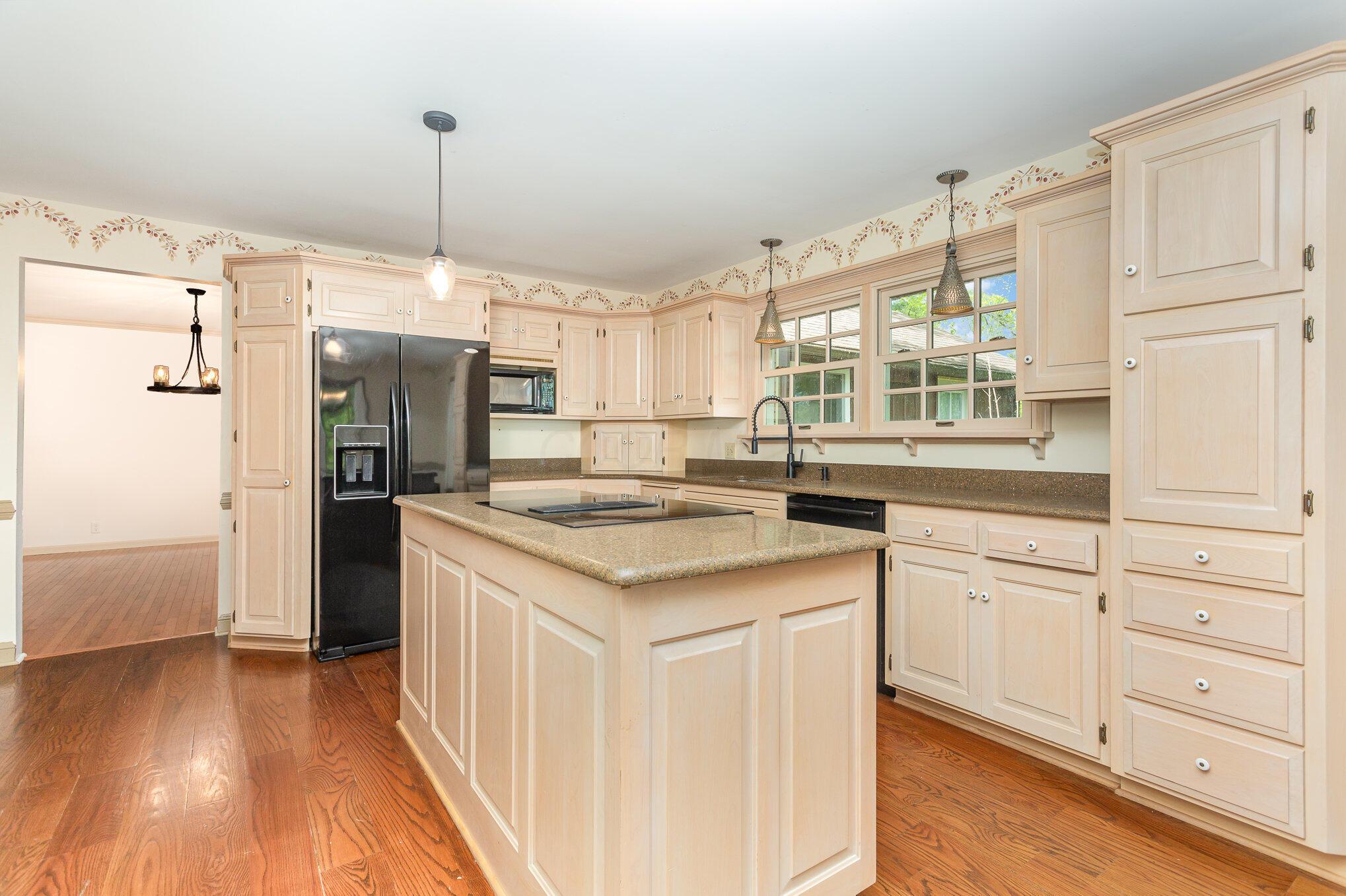 26976 Jackson Road Property Photo 13