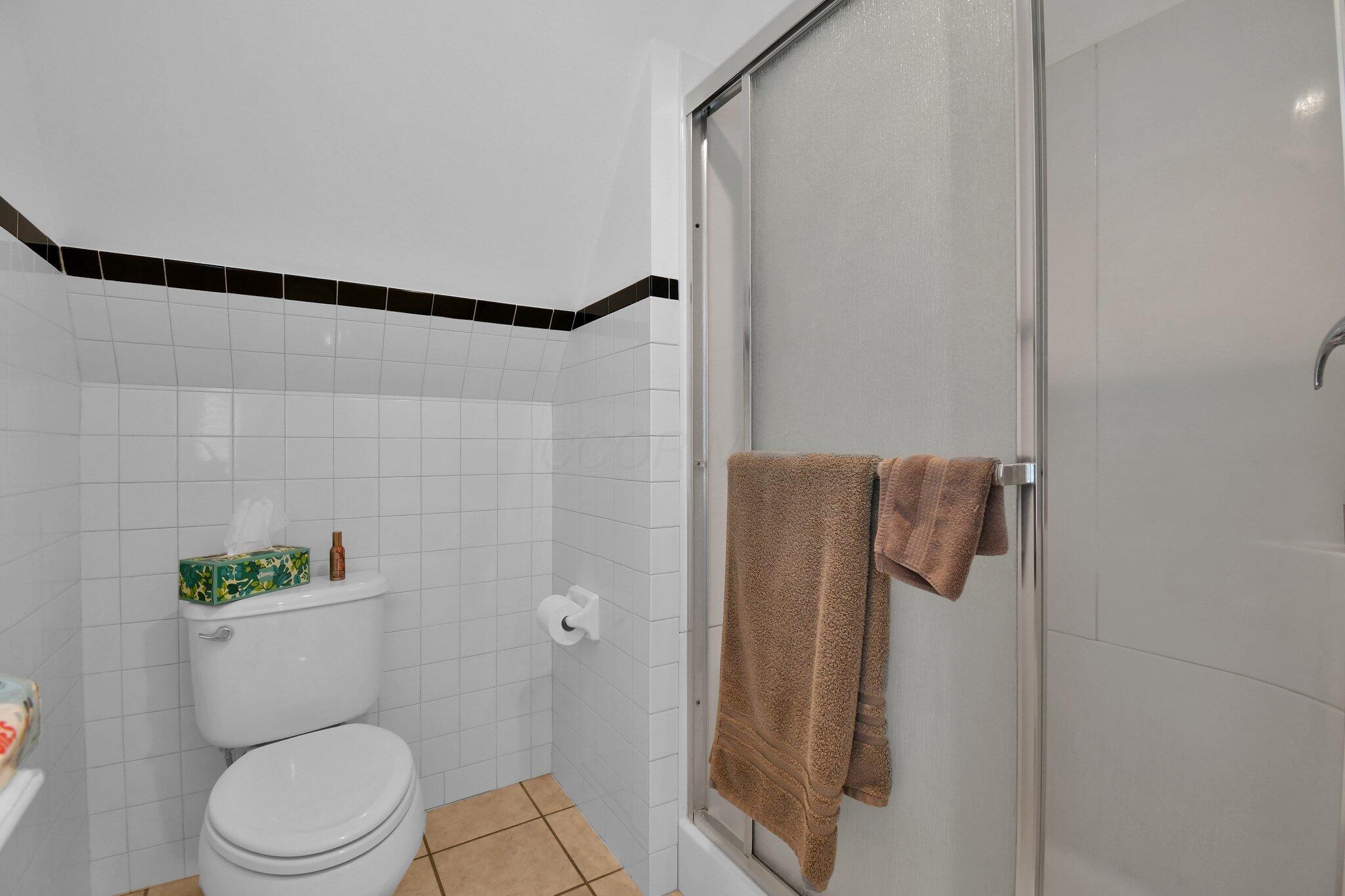 623 Woodhill Road Property Photo 14