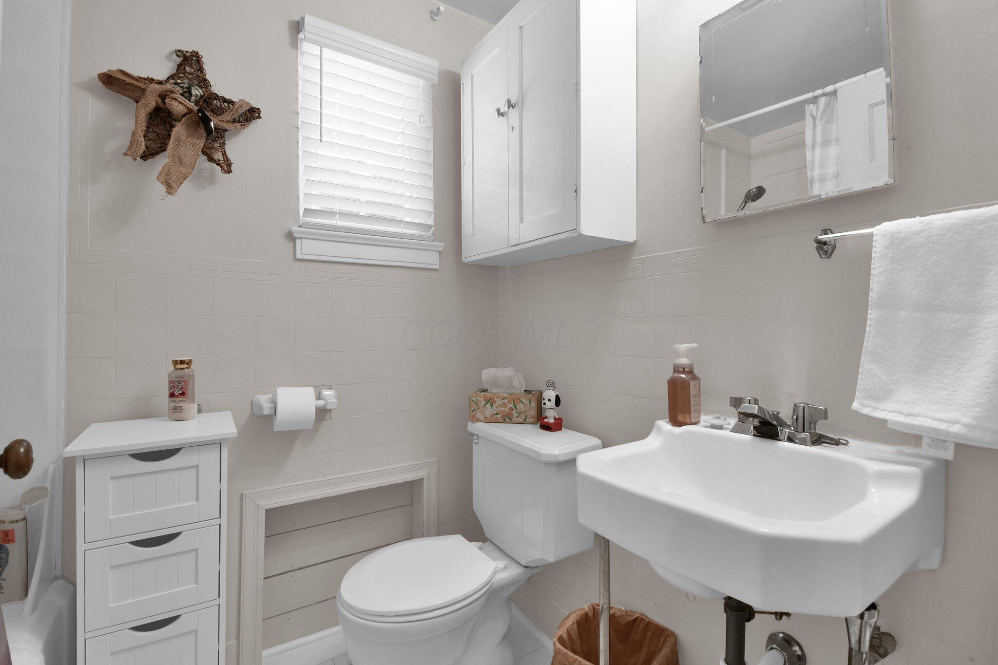 623 Woodhill Road Property Photo 19