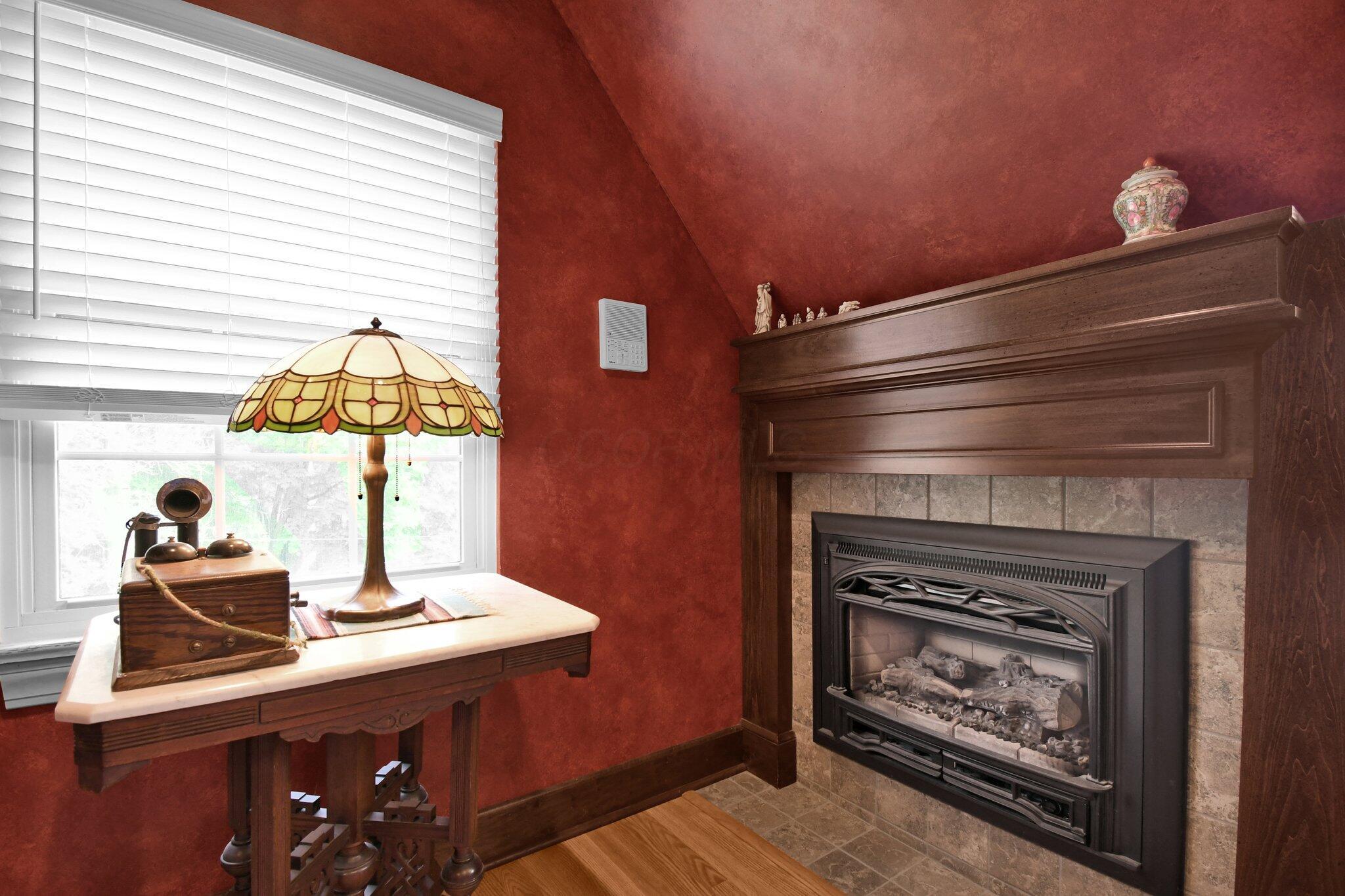 623 Woodhill Road Property Photo 23