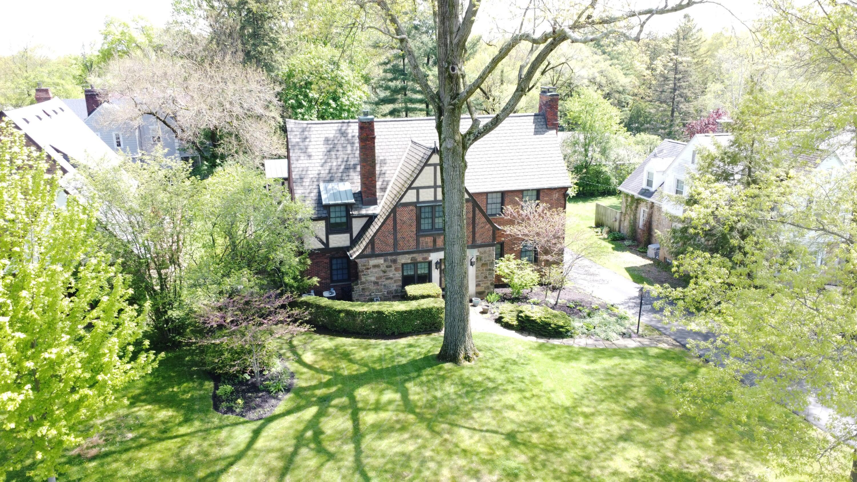 623 Woodhill Road Property Photo 33