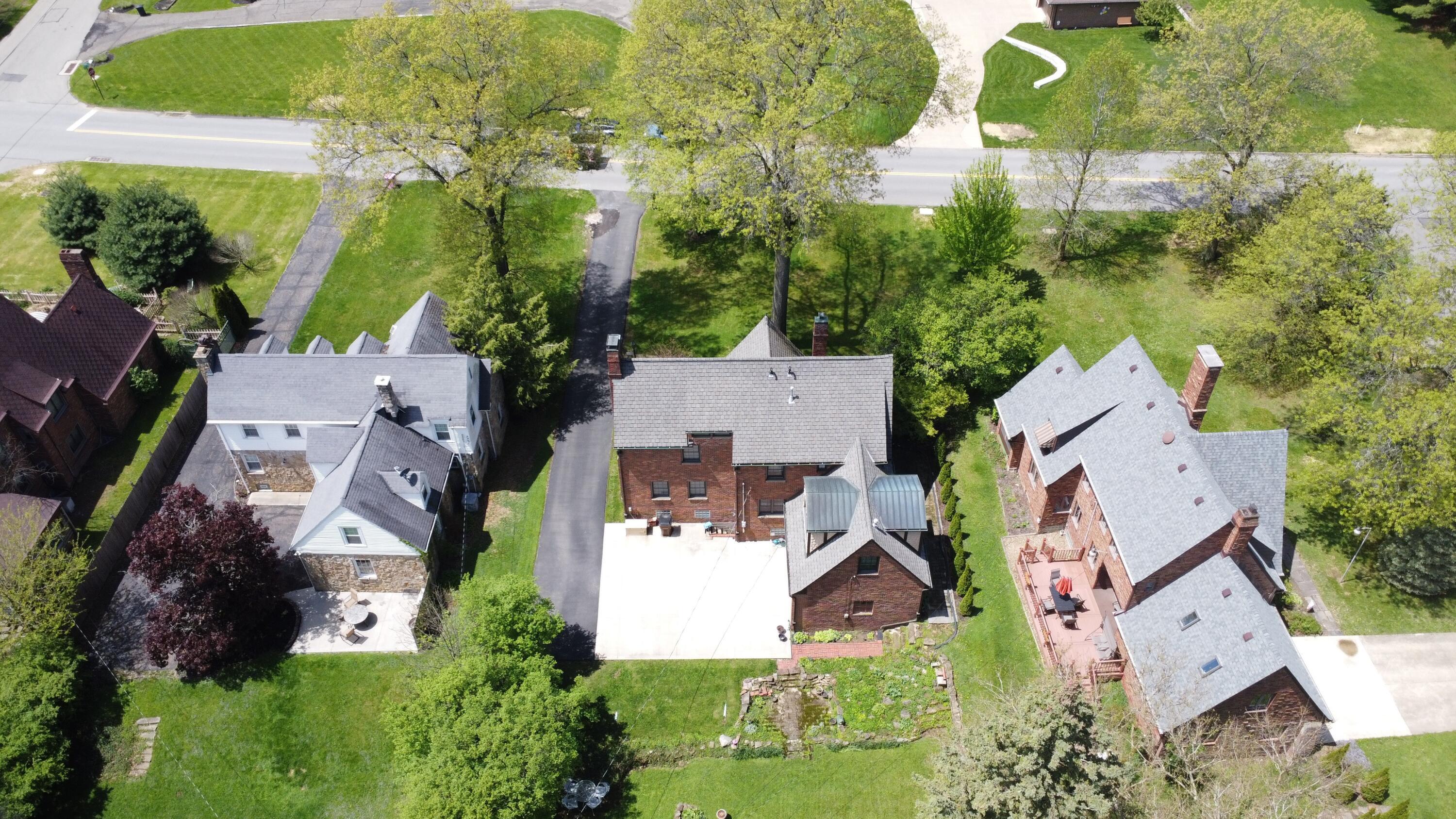 623 Woodhill Road Property Photo 38