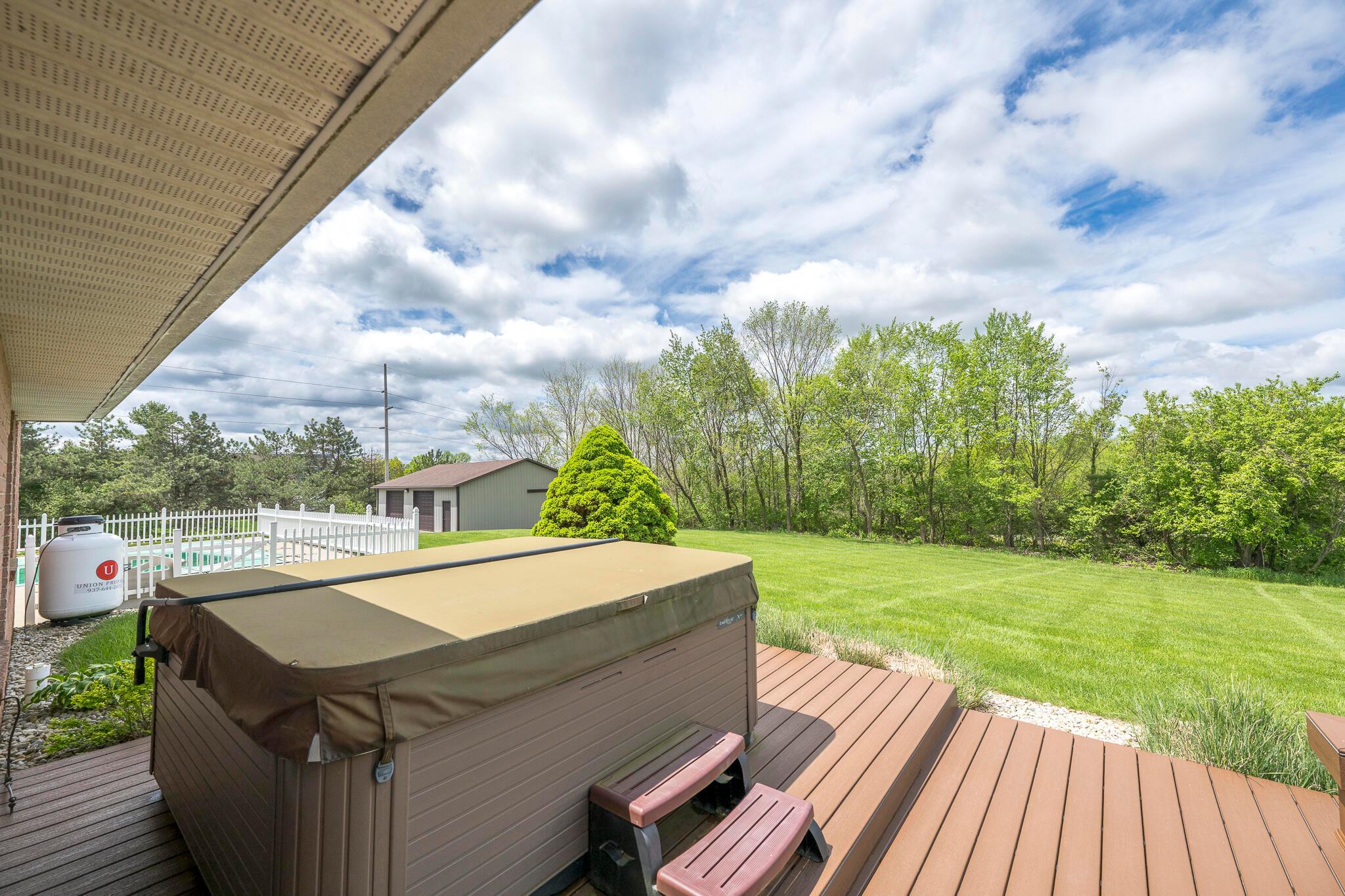 792 County Road 5 N Property Photo 54