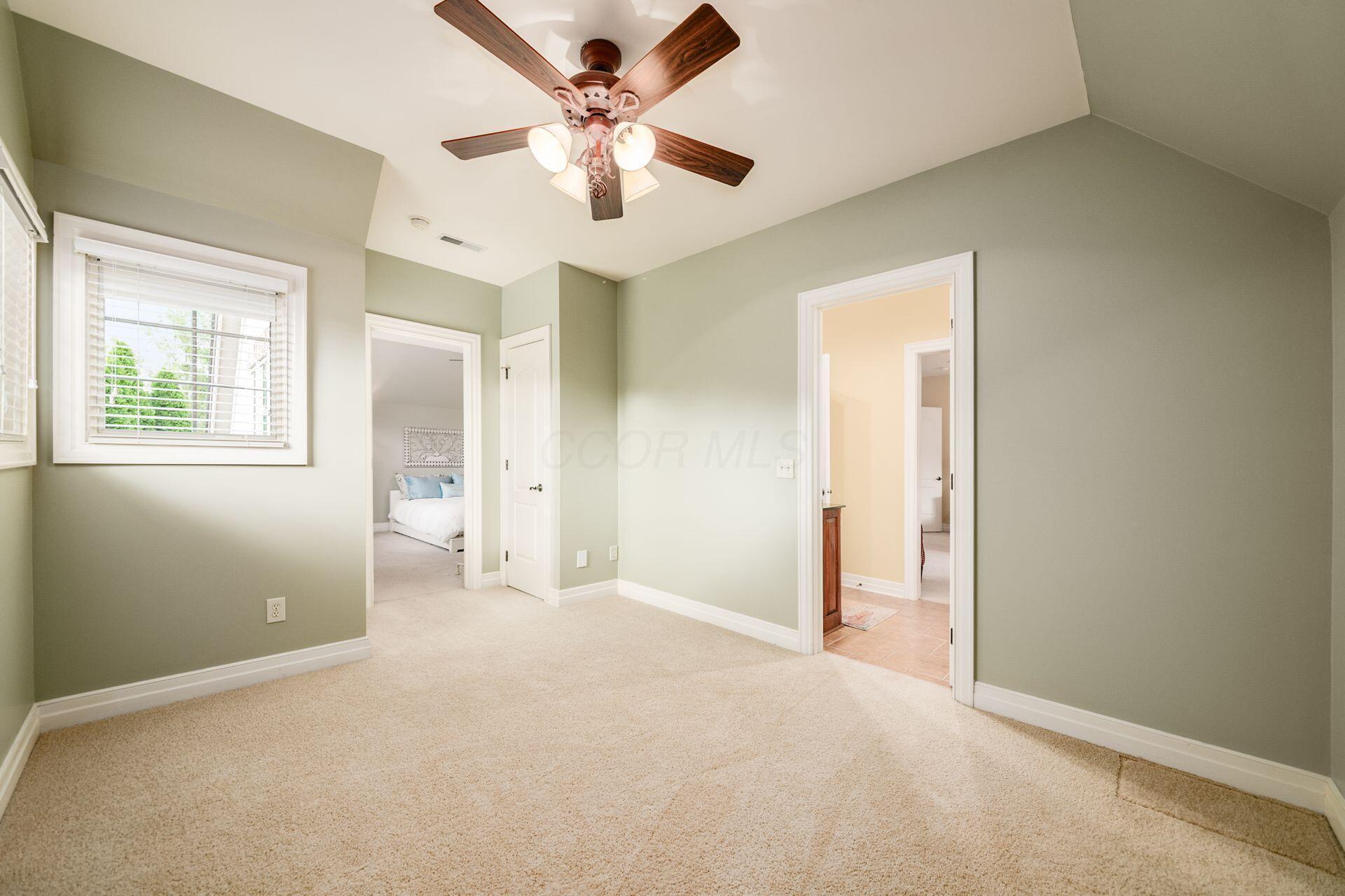 6835 Macneil Drive Property Photo 34